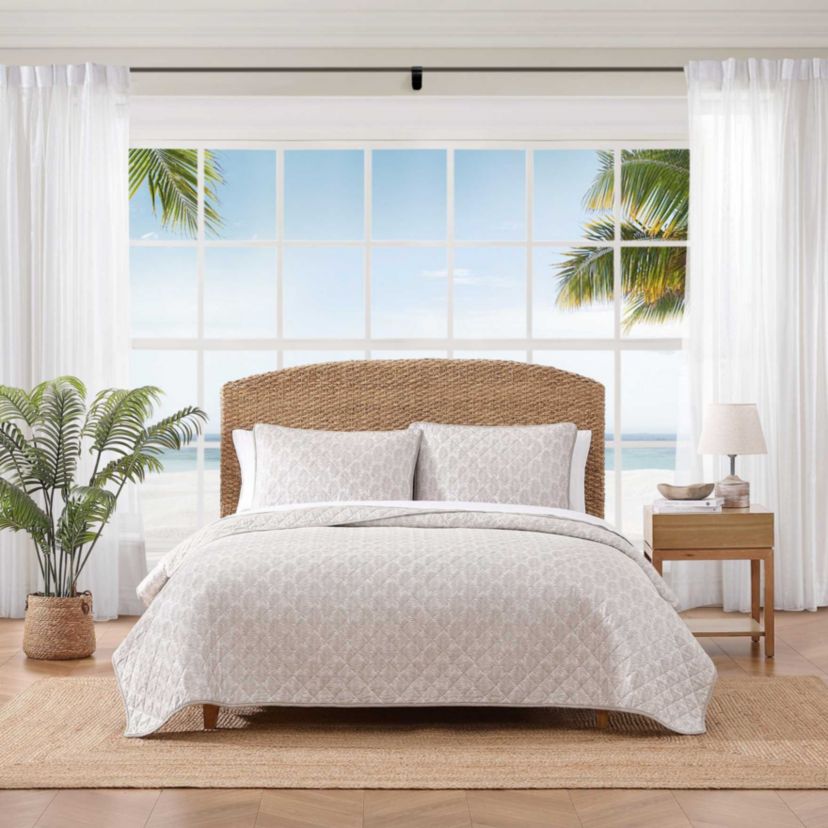 Bahama Fronds Cotton Quilt Set
