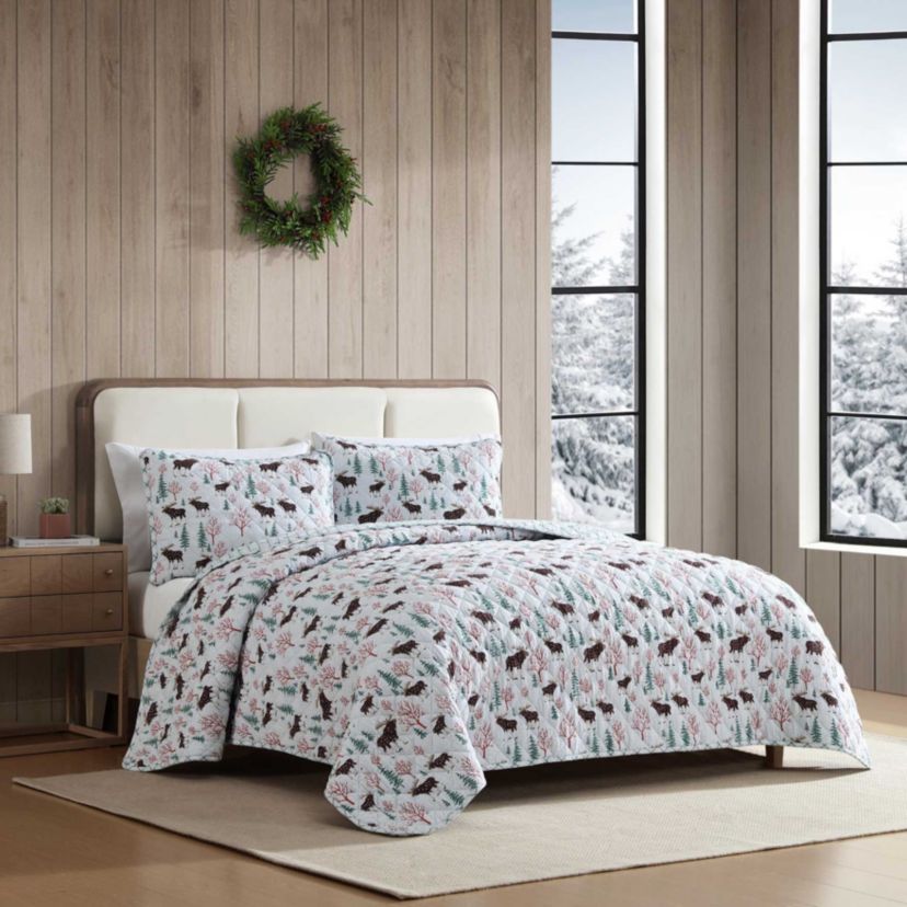 Mountain Moose Cotton Quilt Set