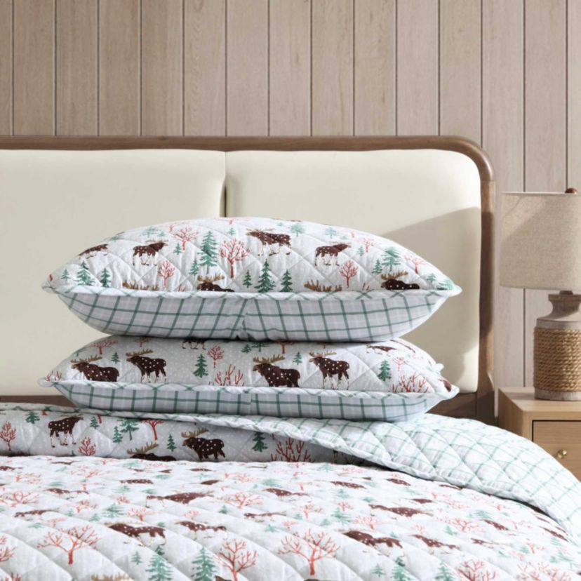 Mountain Moose Cotton Quilt Set
