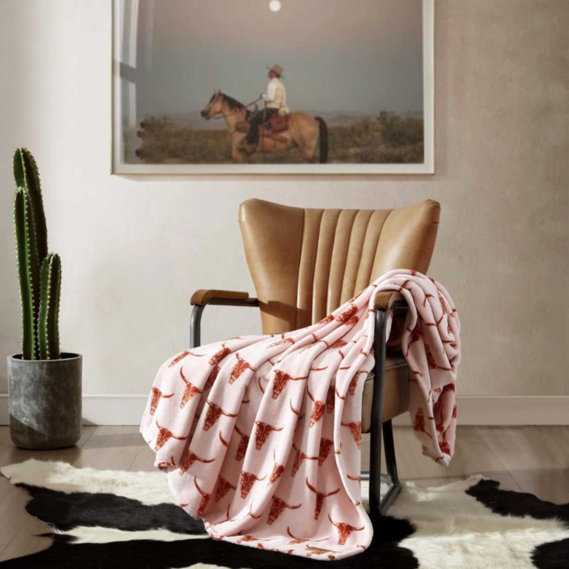 Steer Head Microfiber Throw Blanket