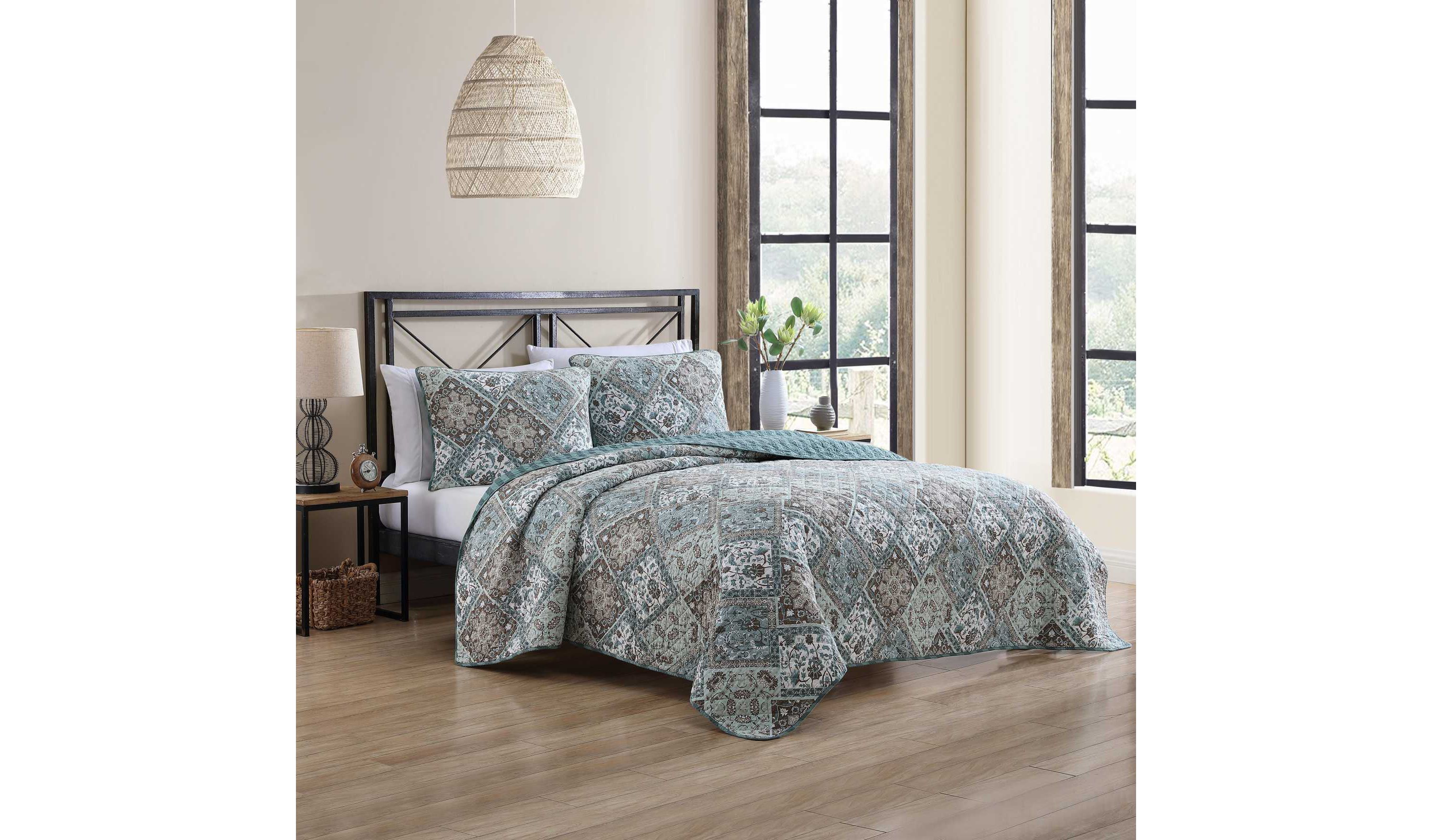 Arell Cotton Quilt Set