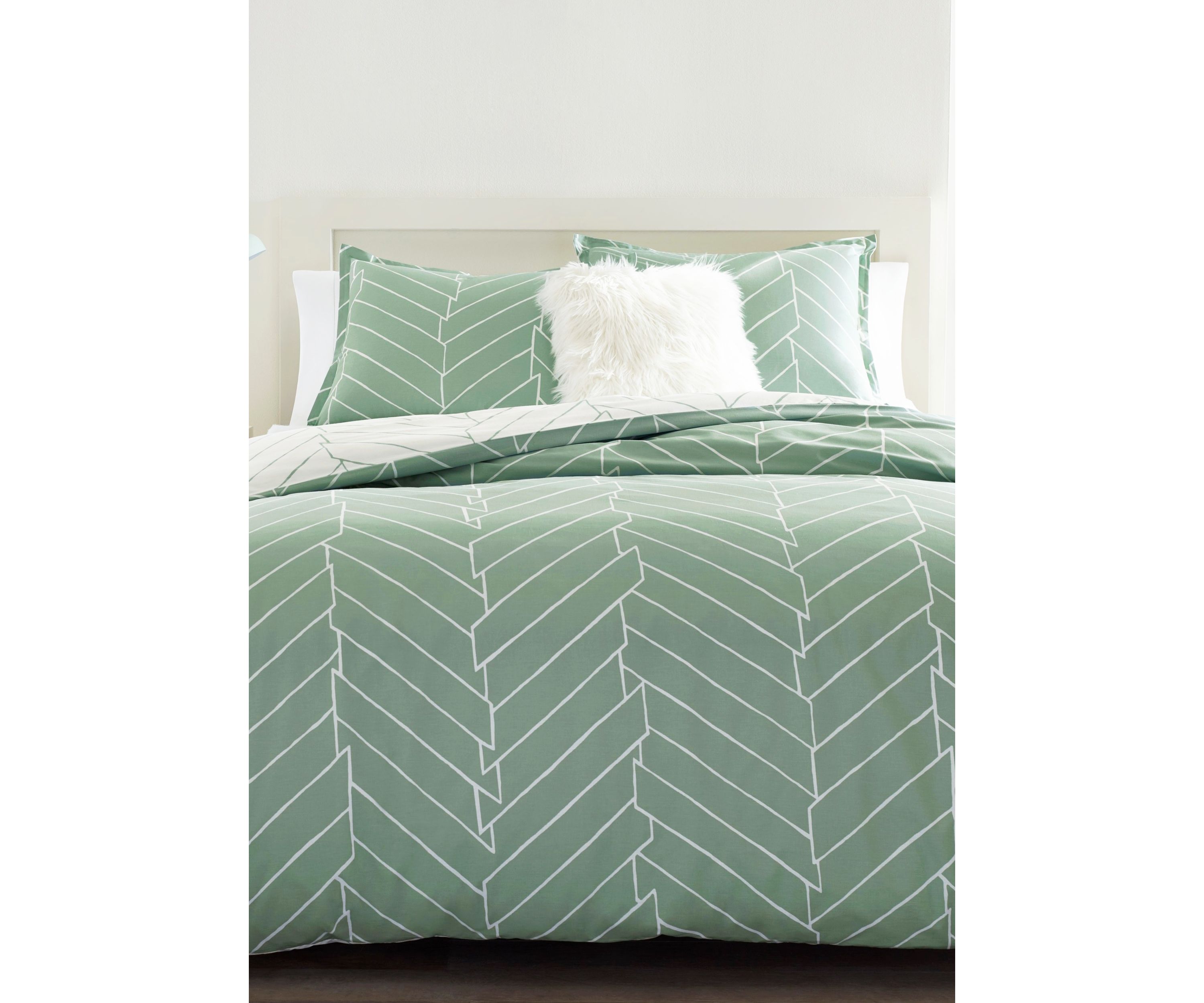 Ceres Comforter Set
