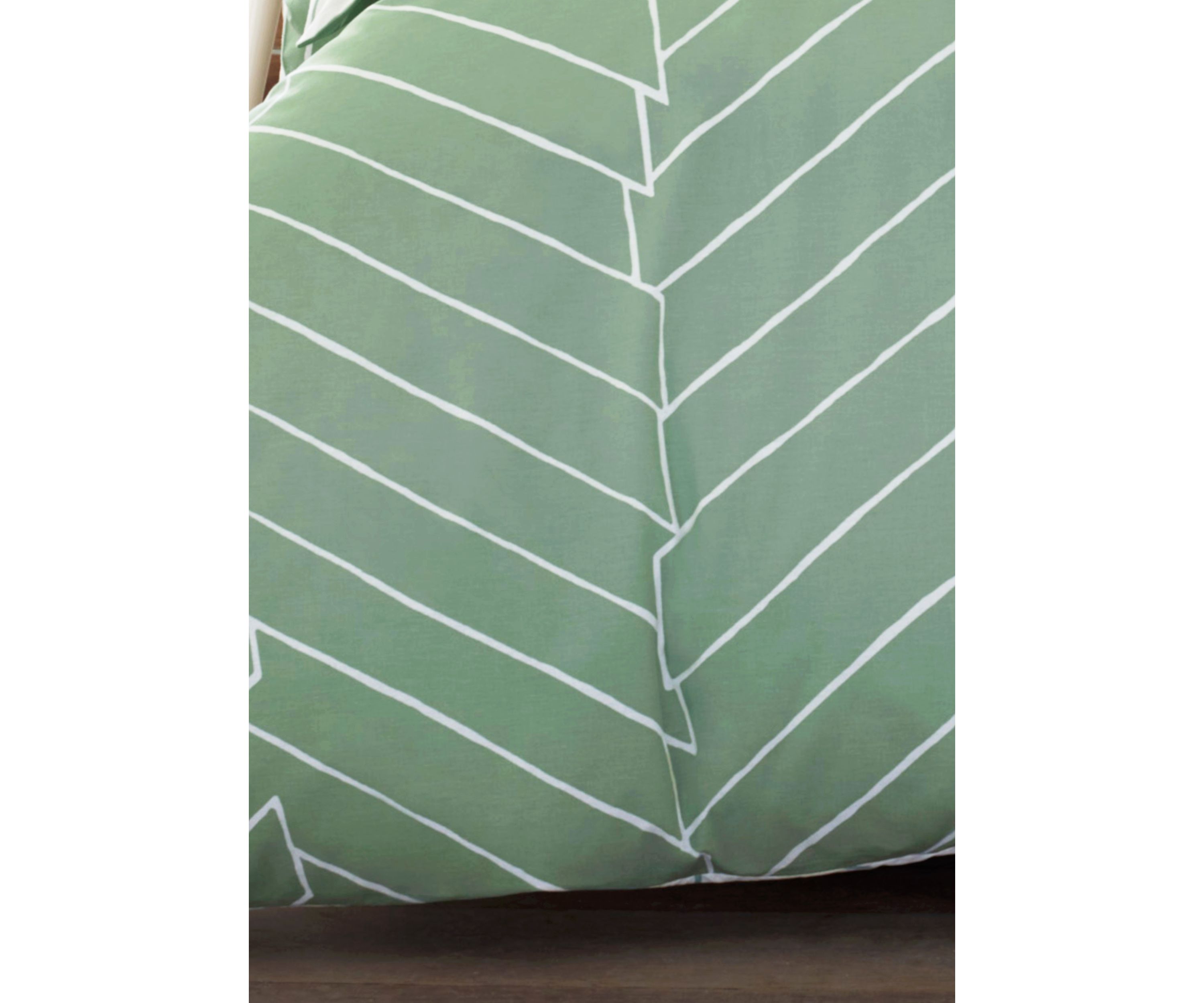 Ceres Comforter Set
