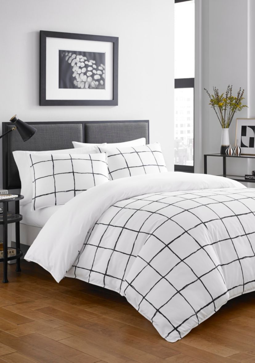 Zander Comforter Set