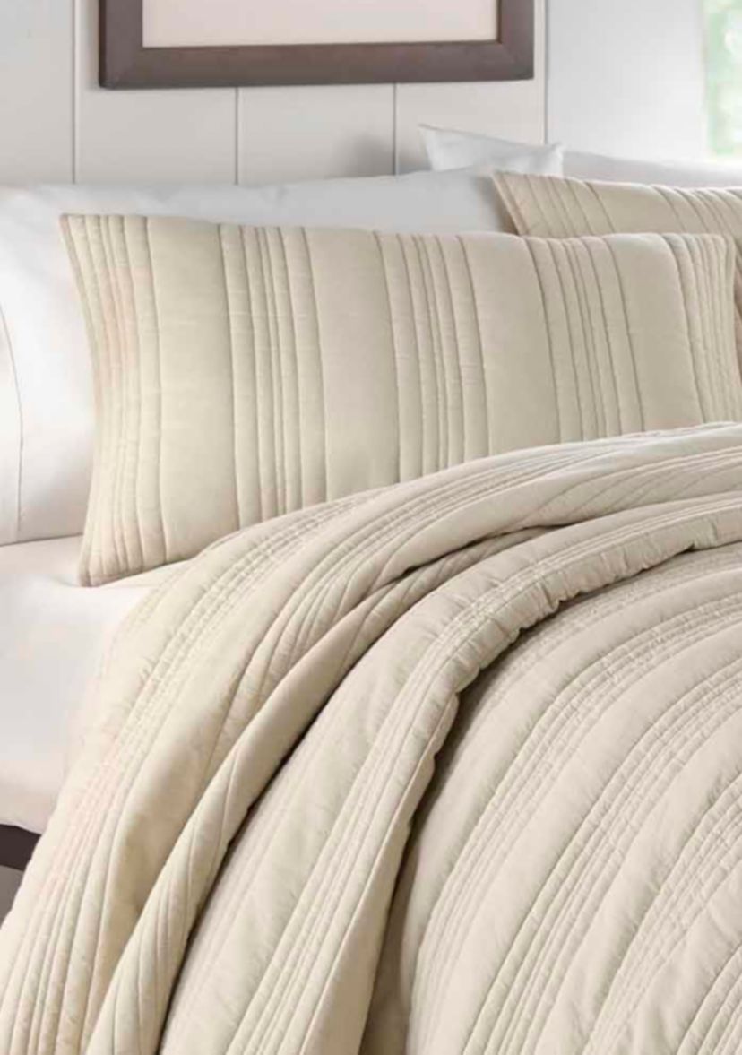 Whitehills Bedding Collection