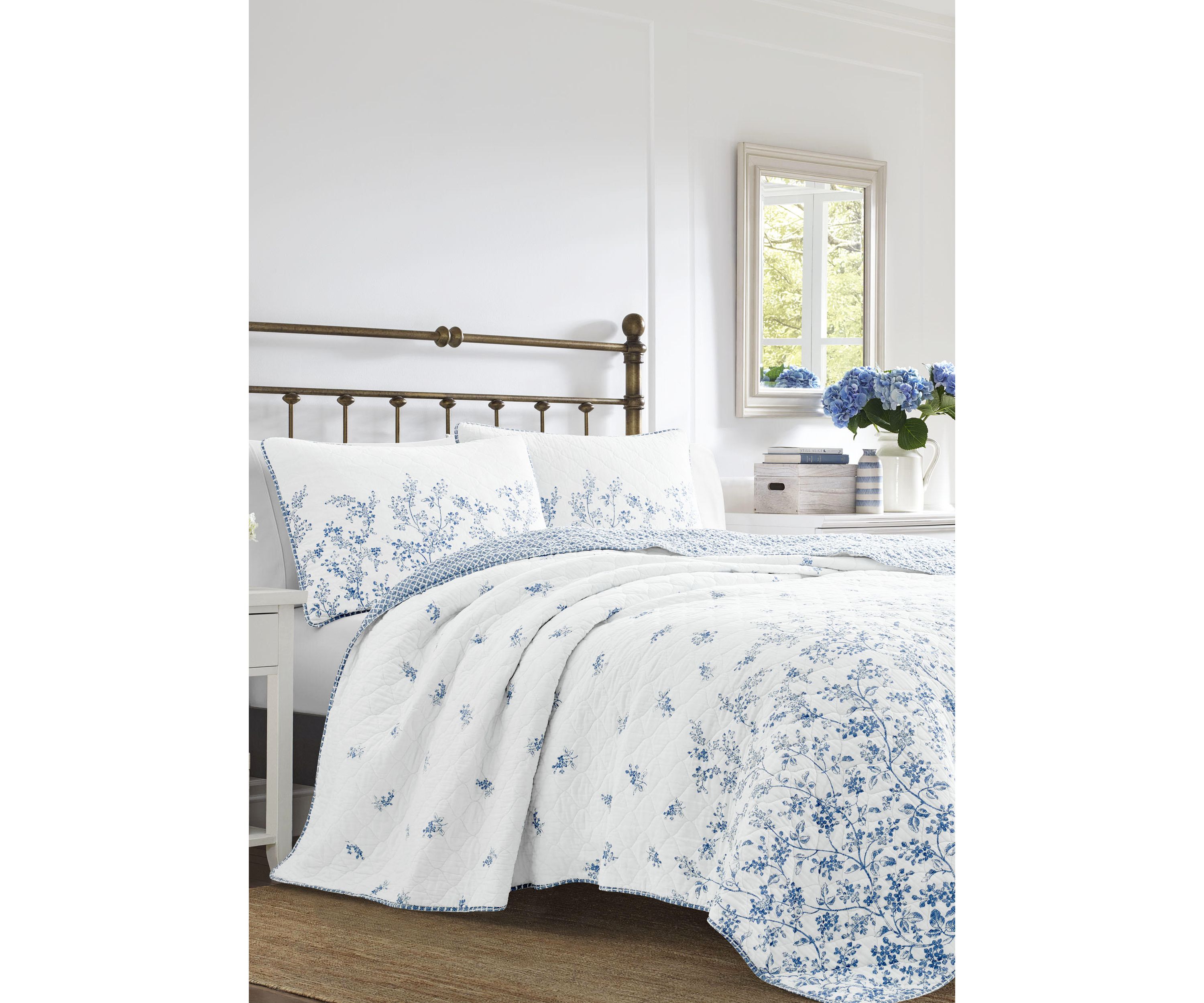 Flora Cotton Quilt Set