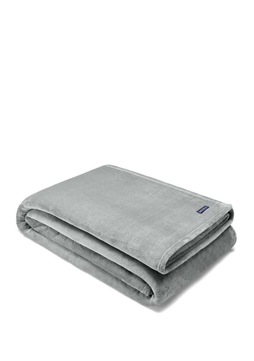 Solid Ultra Soft Plush Blanket