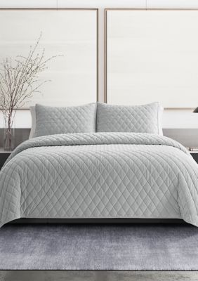 Vera Wang Diamond Velvet Quilt Sham Set