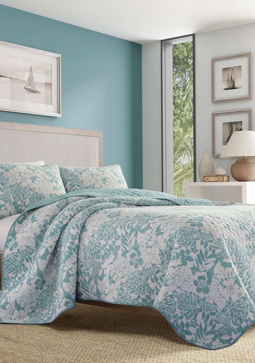 Laguna Beach Quilt Set