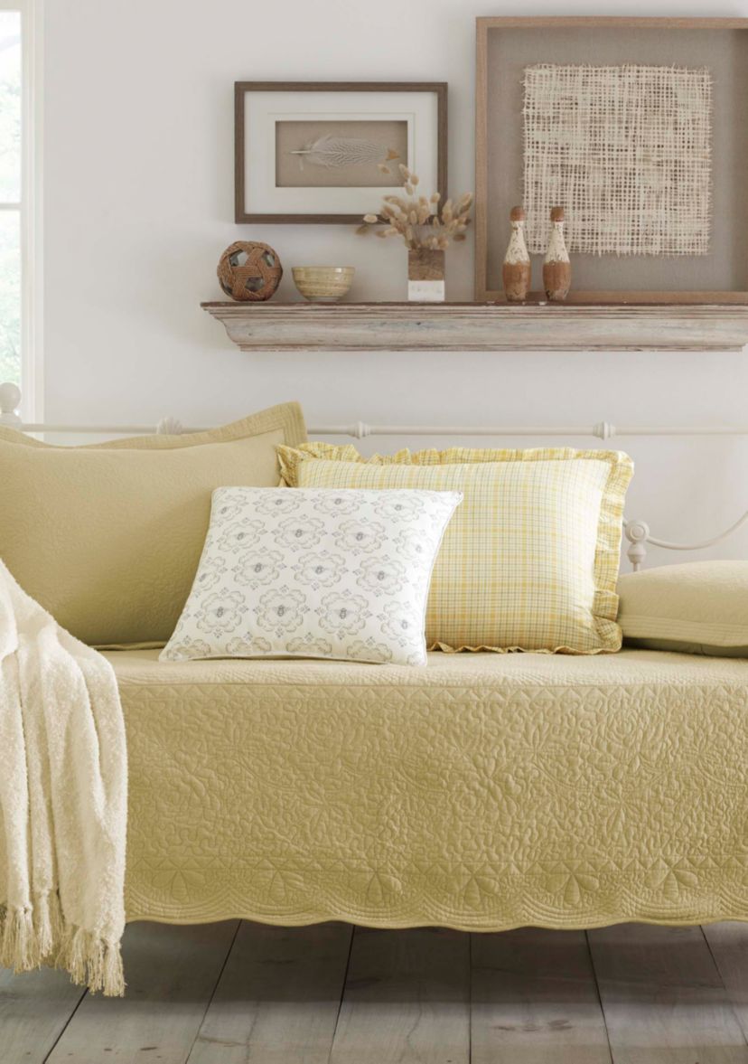 Trellis Daybed Set