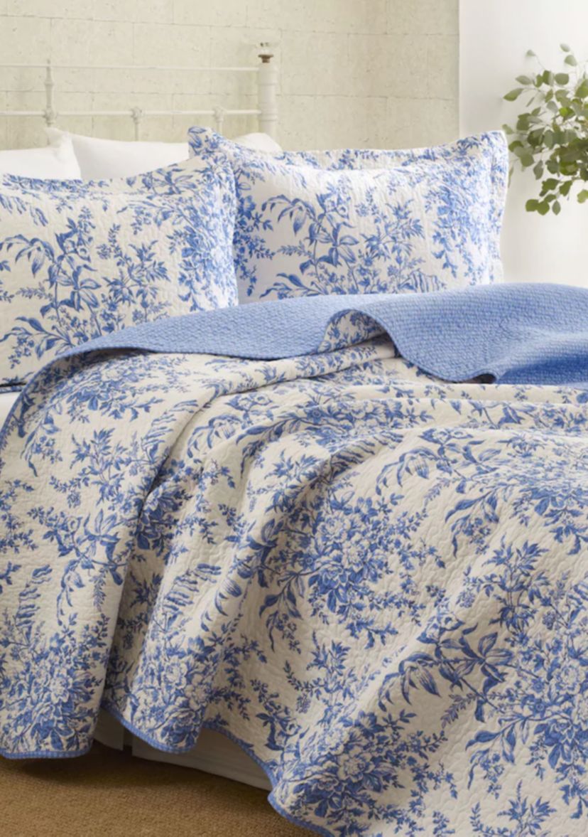 Bedford Quilt Set