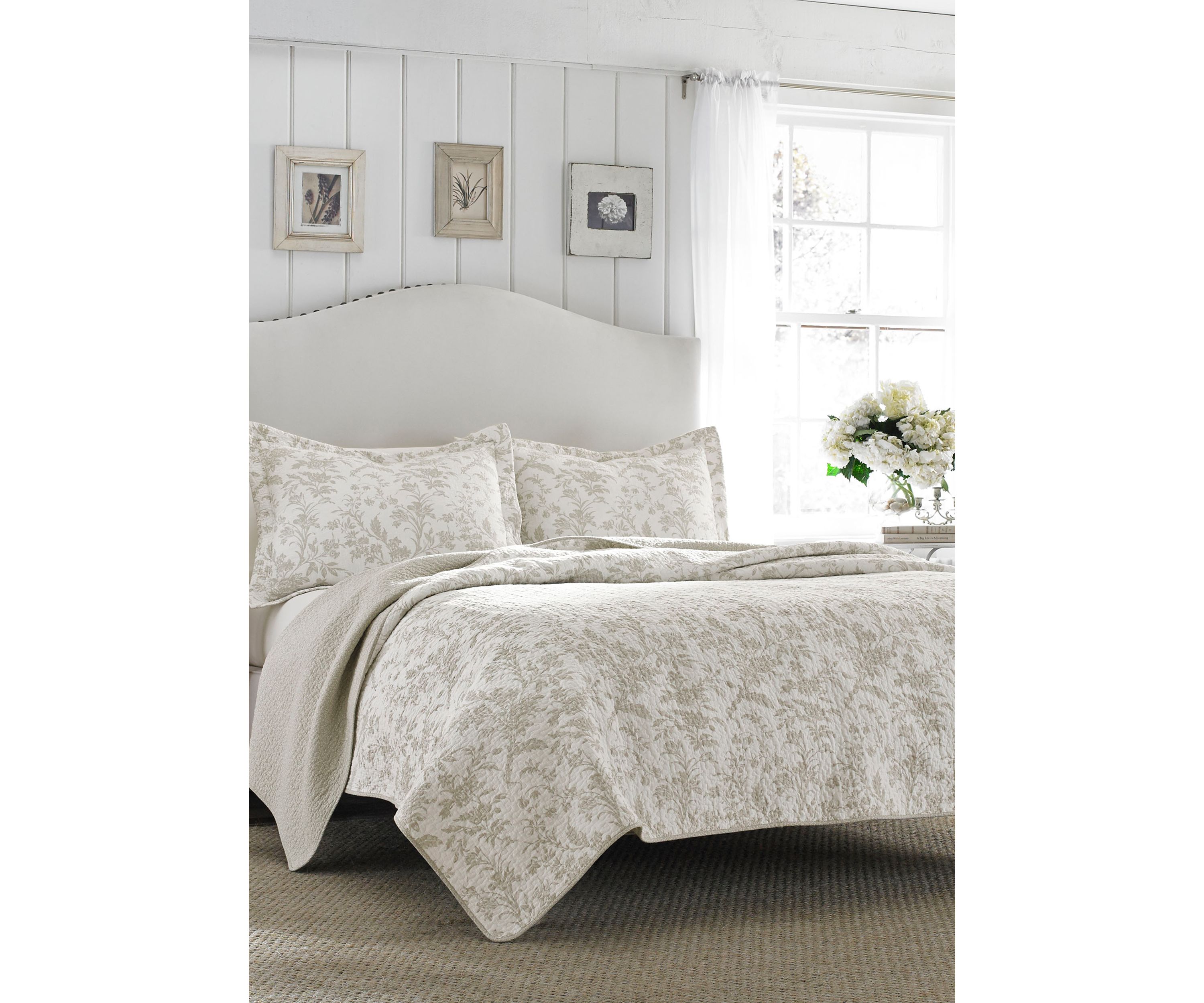 Twin Amberley Grey Quilt Set
