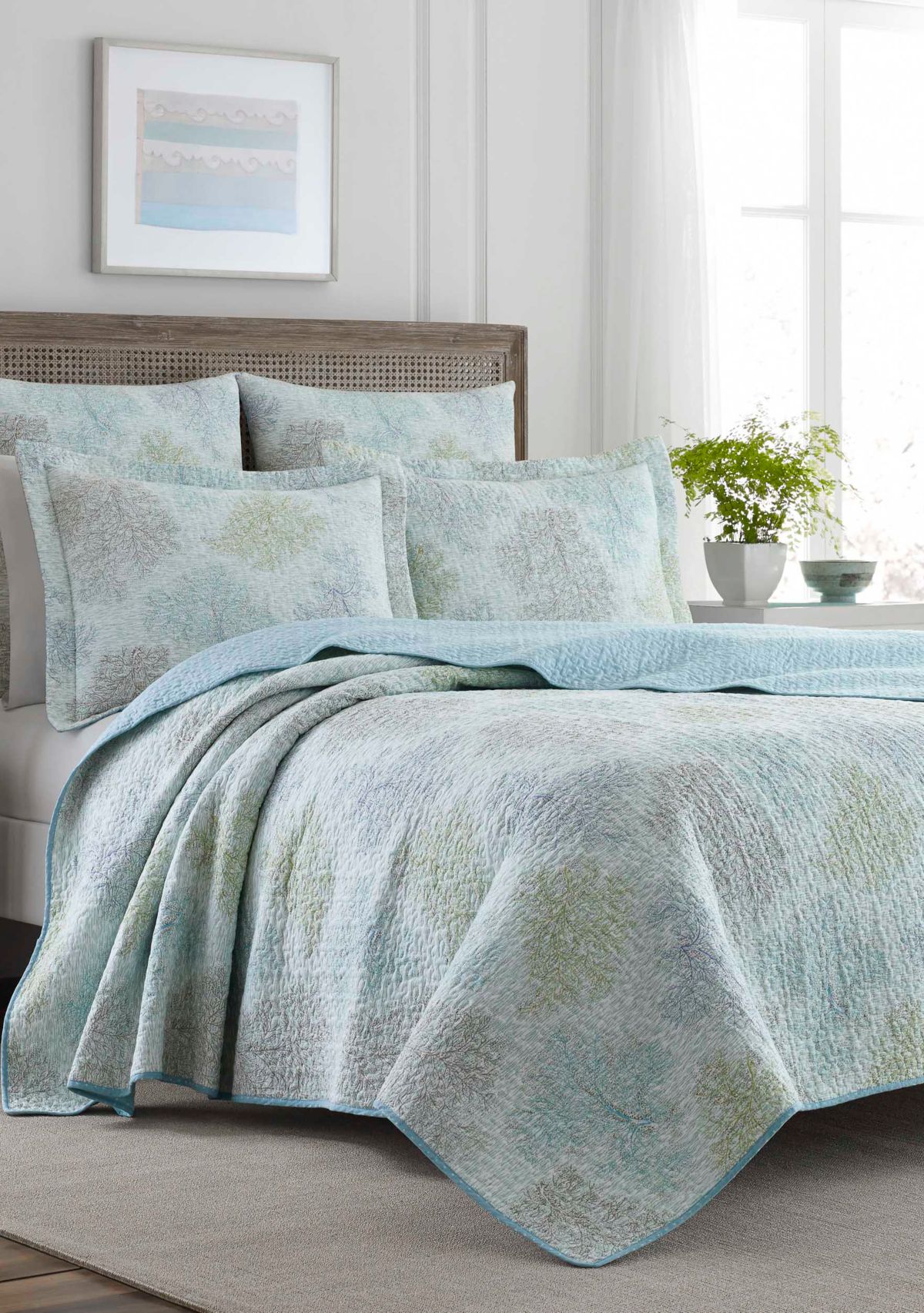 Saltwater Multi Blue Quilt Set