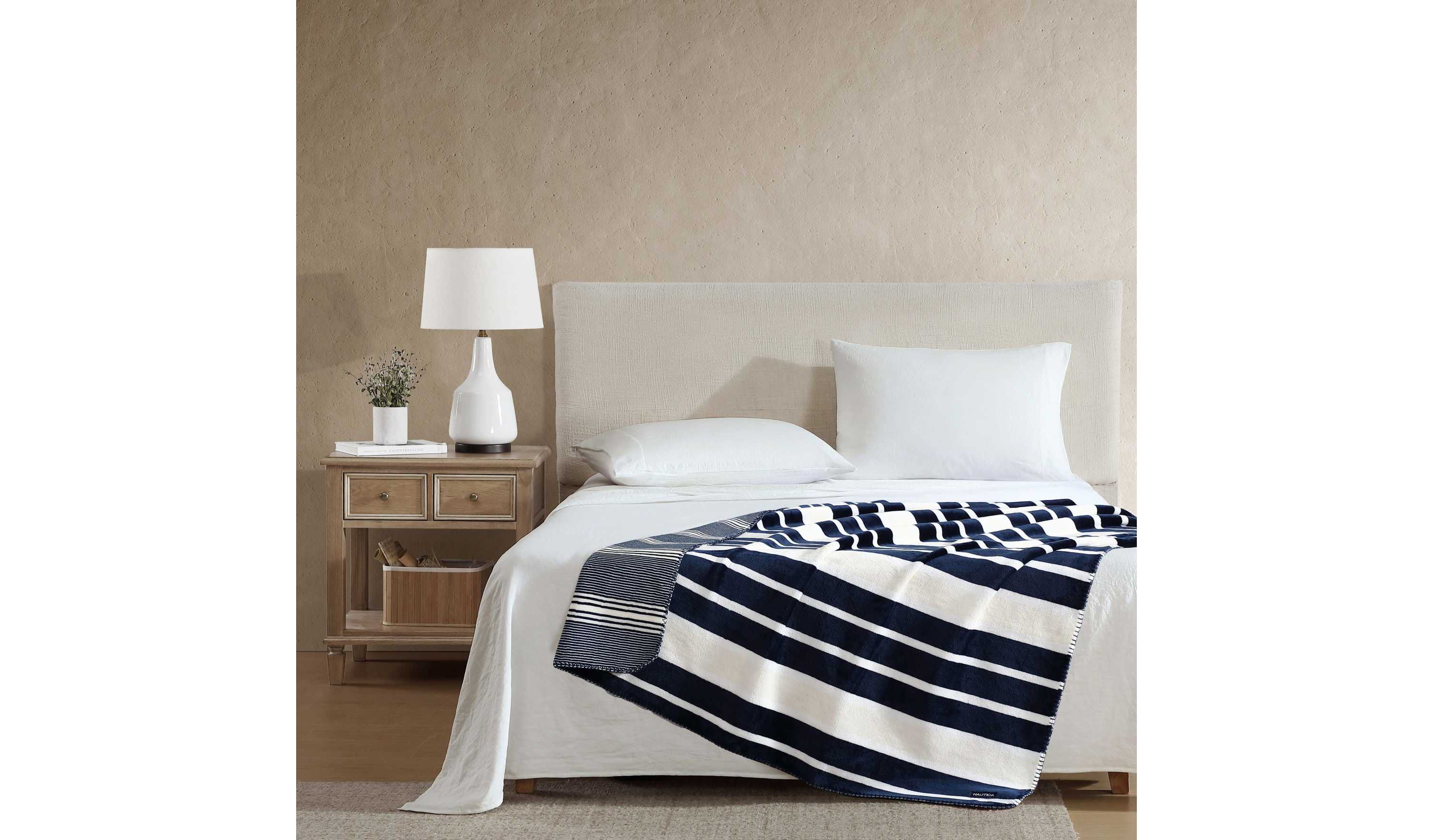 Varadero Stripe Microfiber Throw