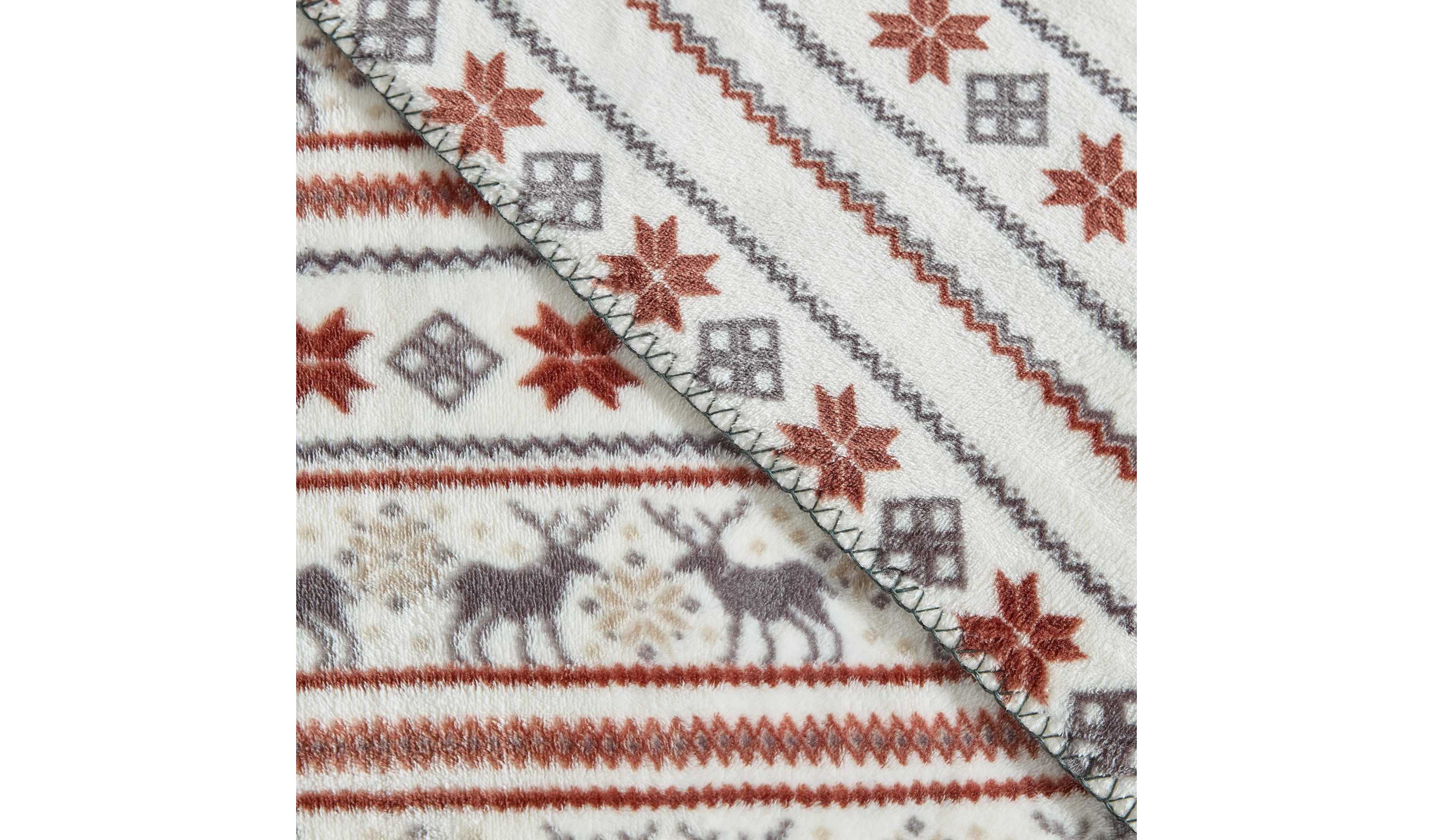 Deer Snowflake Microfiber Throw