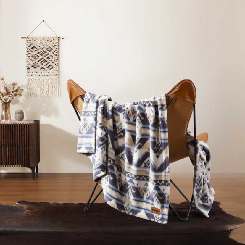 Wrangler® Jesse Microfiber Throw | Belk