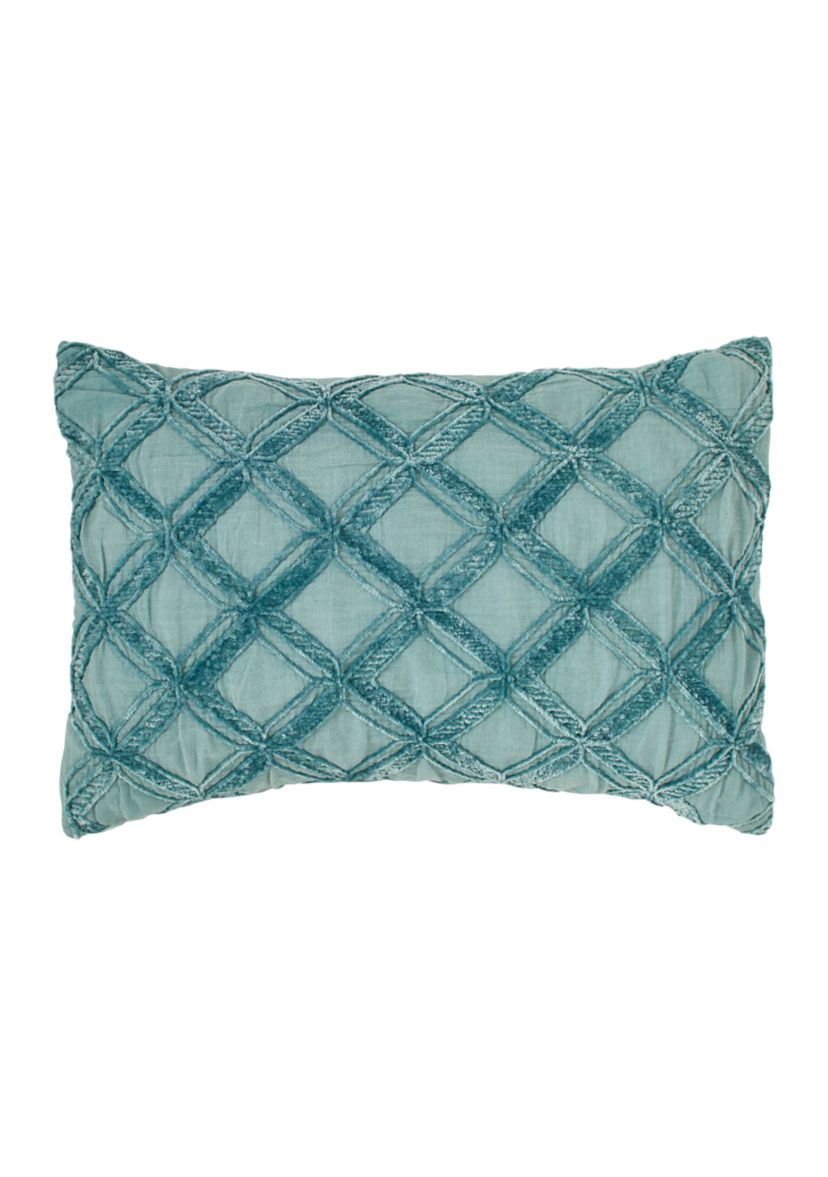 Island Essentials Chenille Throw Pillow