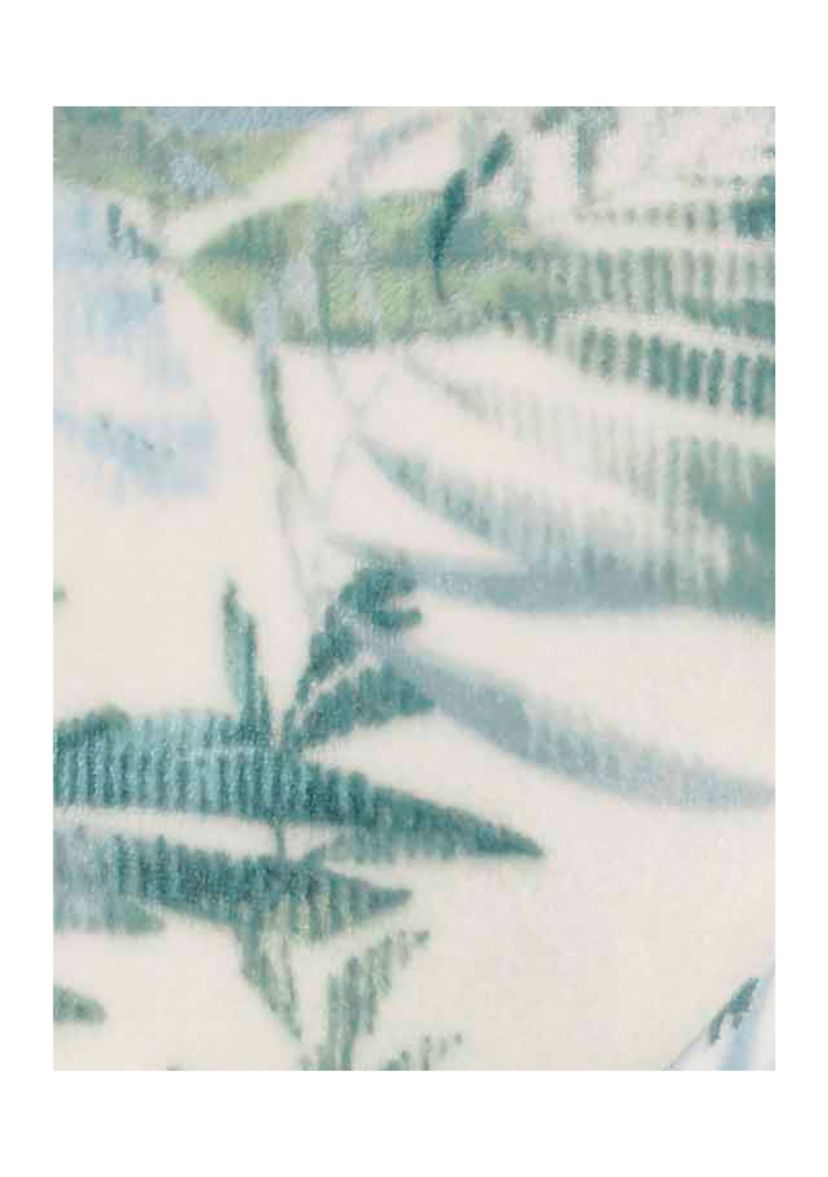 Wallpaper Leaves Throw Blanket