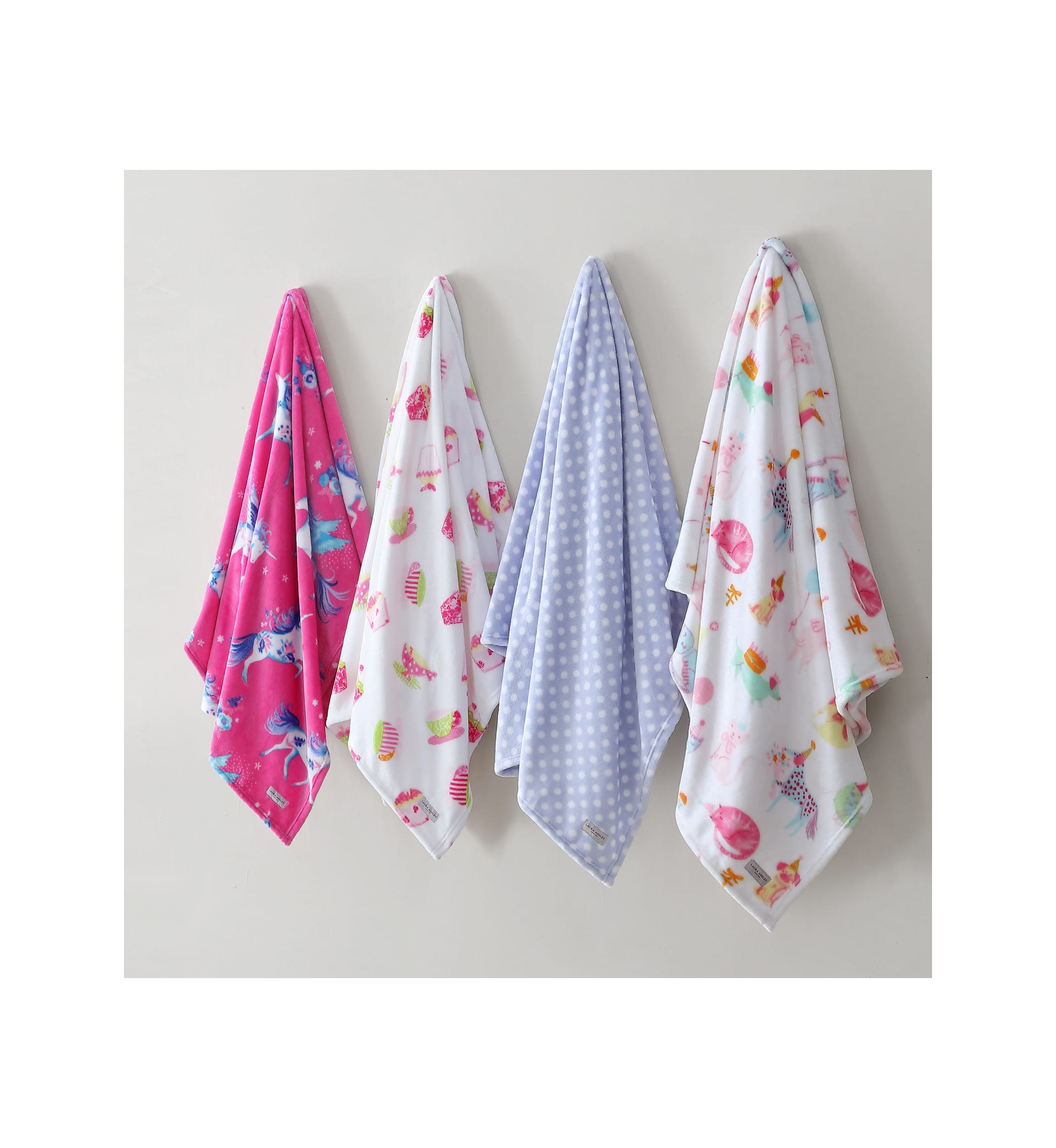 La Kids Plush Throw Microfiber Throw Blanket