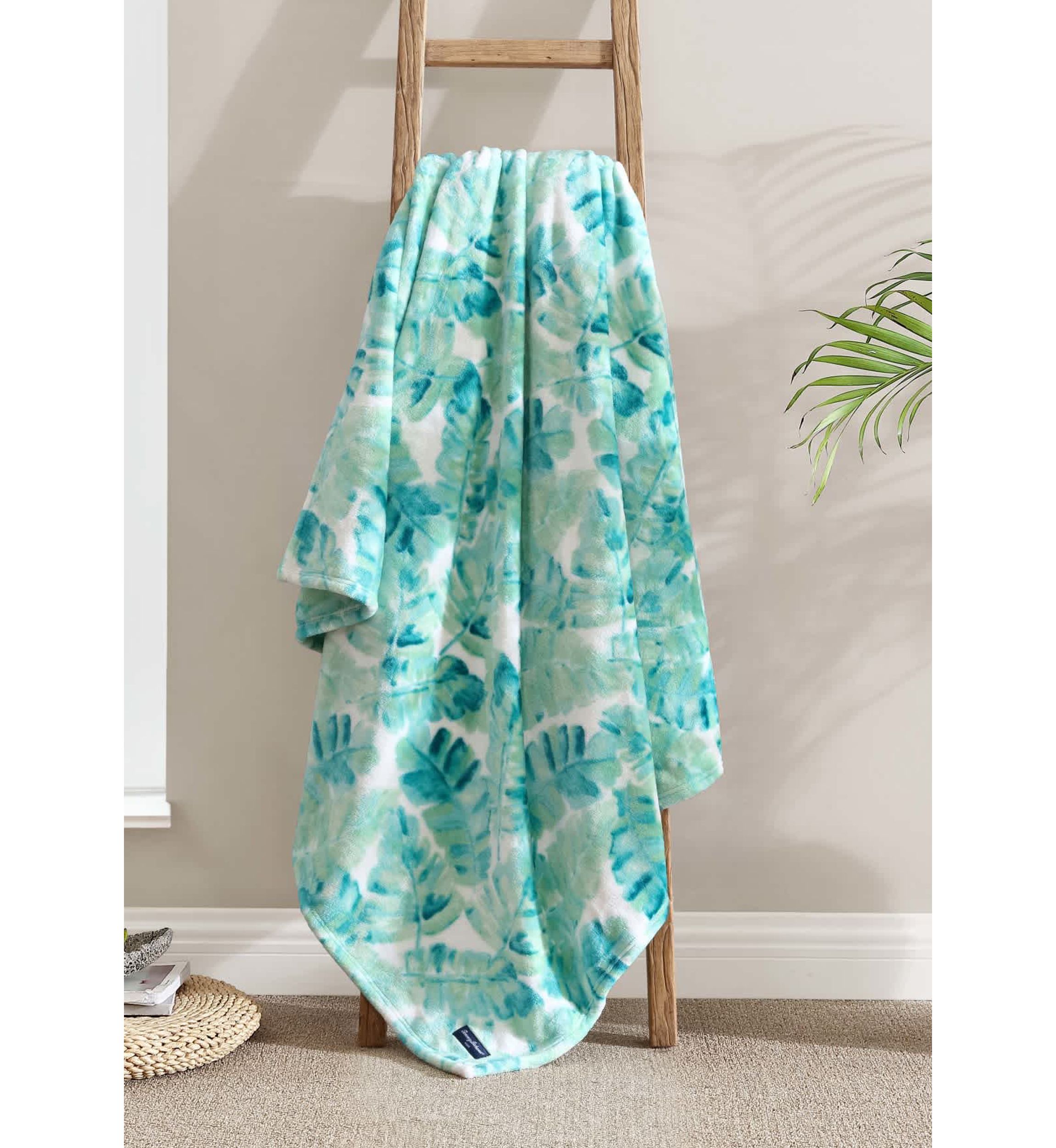 Weekend Microfiber Throw Blanket