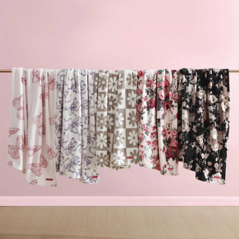 Daisy Check Microfiber Throw Blanket