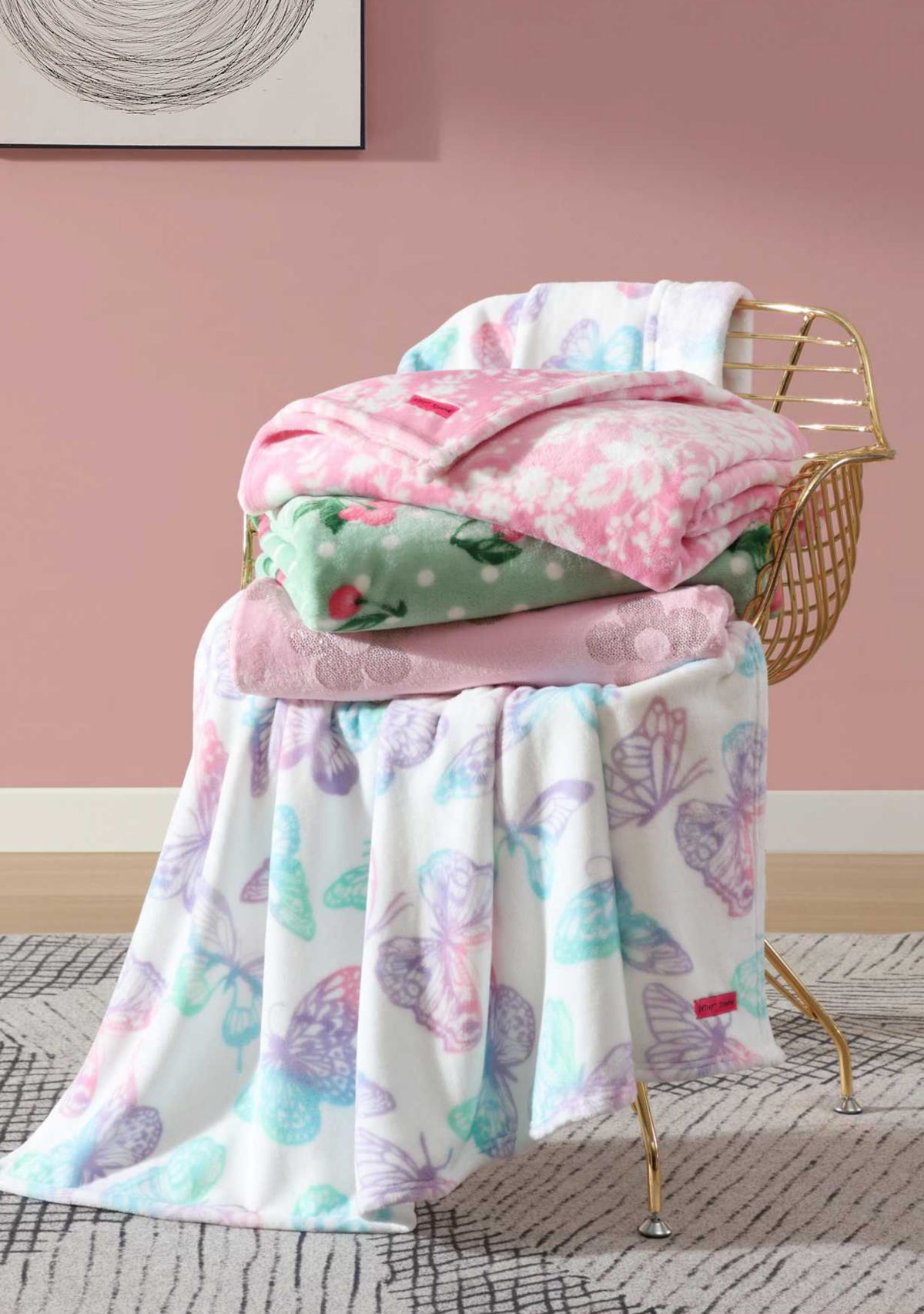 Cottage Floral Microfiber Throw Blanket