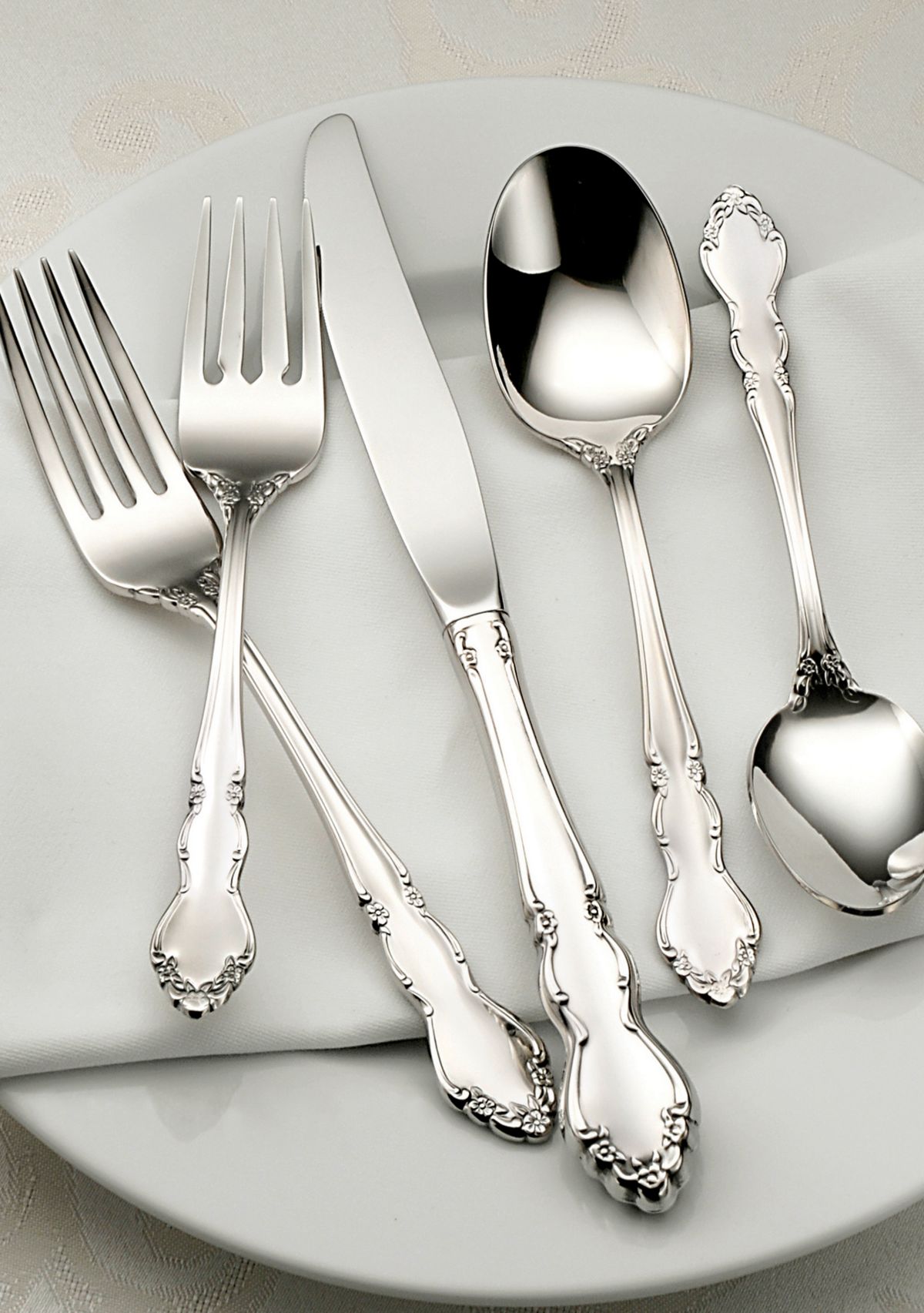 Dover 45-Piece Fine Flatware