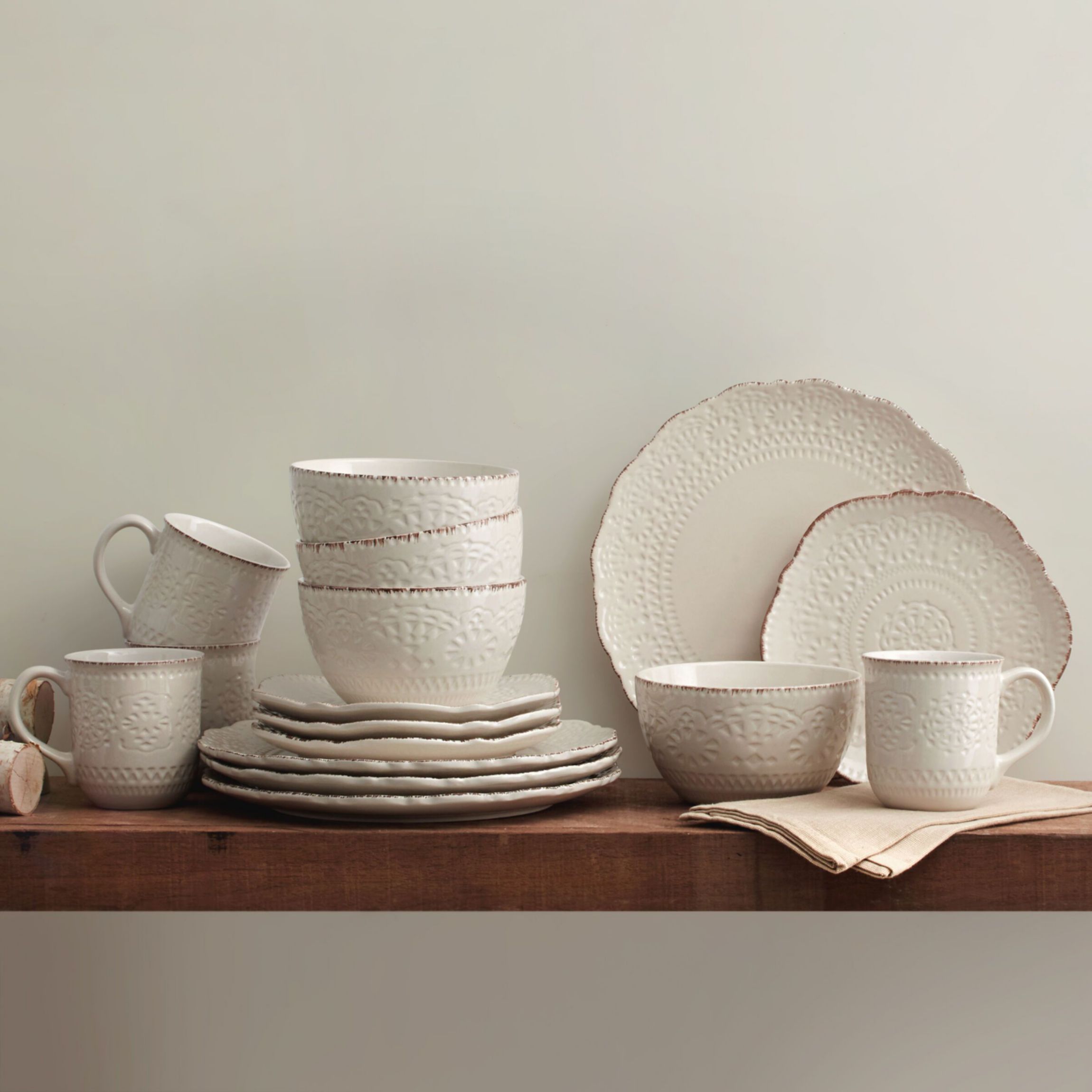 Chateau 16-Piece Stoneware Dinnerware Set, Service For 4