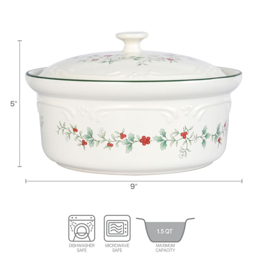 Winterberry 1.5-qt Covered Casserole Baker