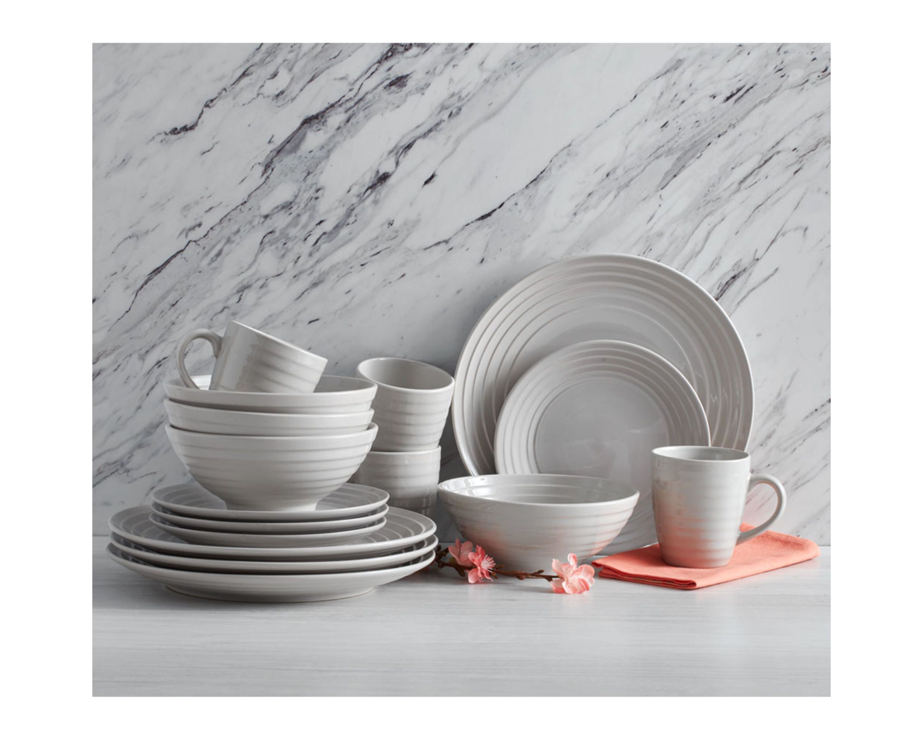 Sophia 16-Piece Dinnerware Set, Service For 4