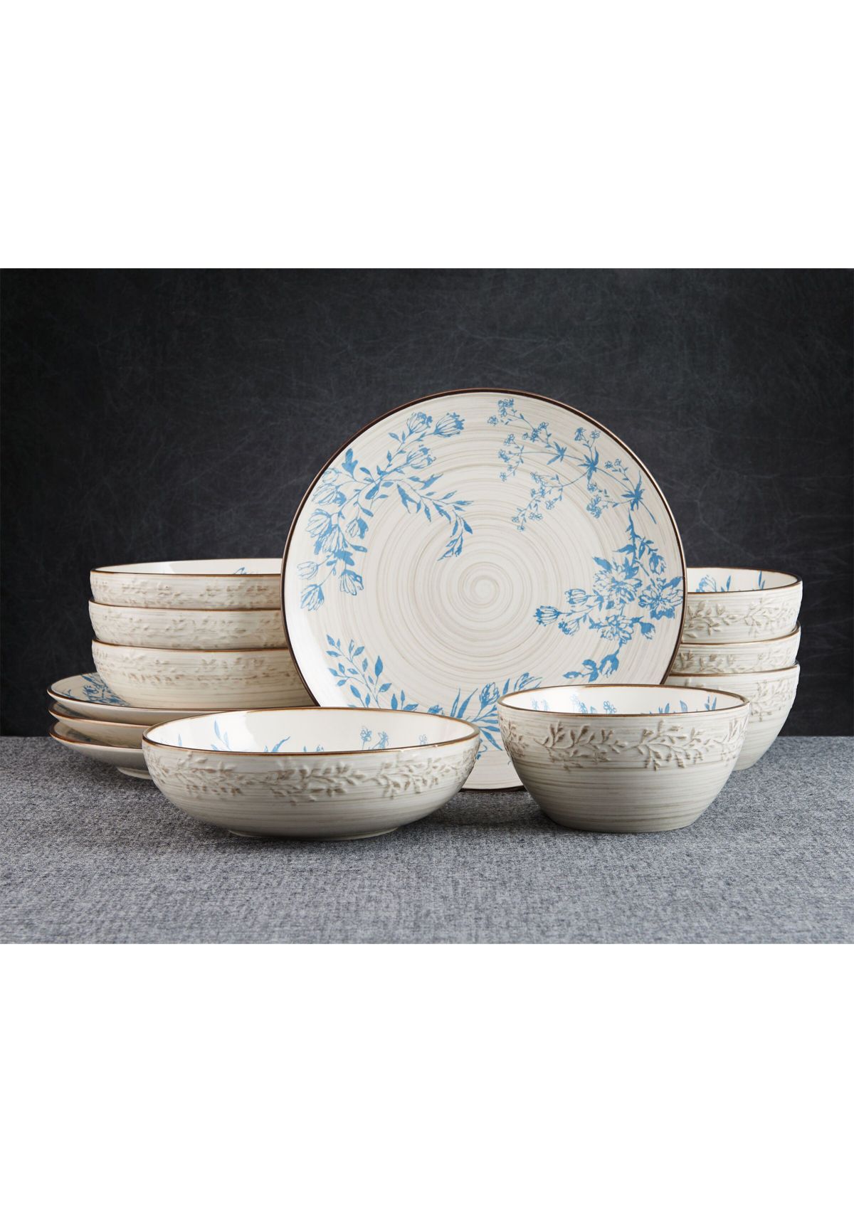 Bella 12 Piece Dinnerware Set, Service For 4