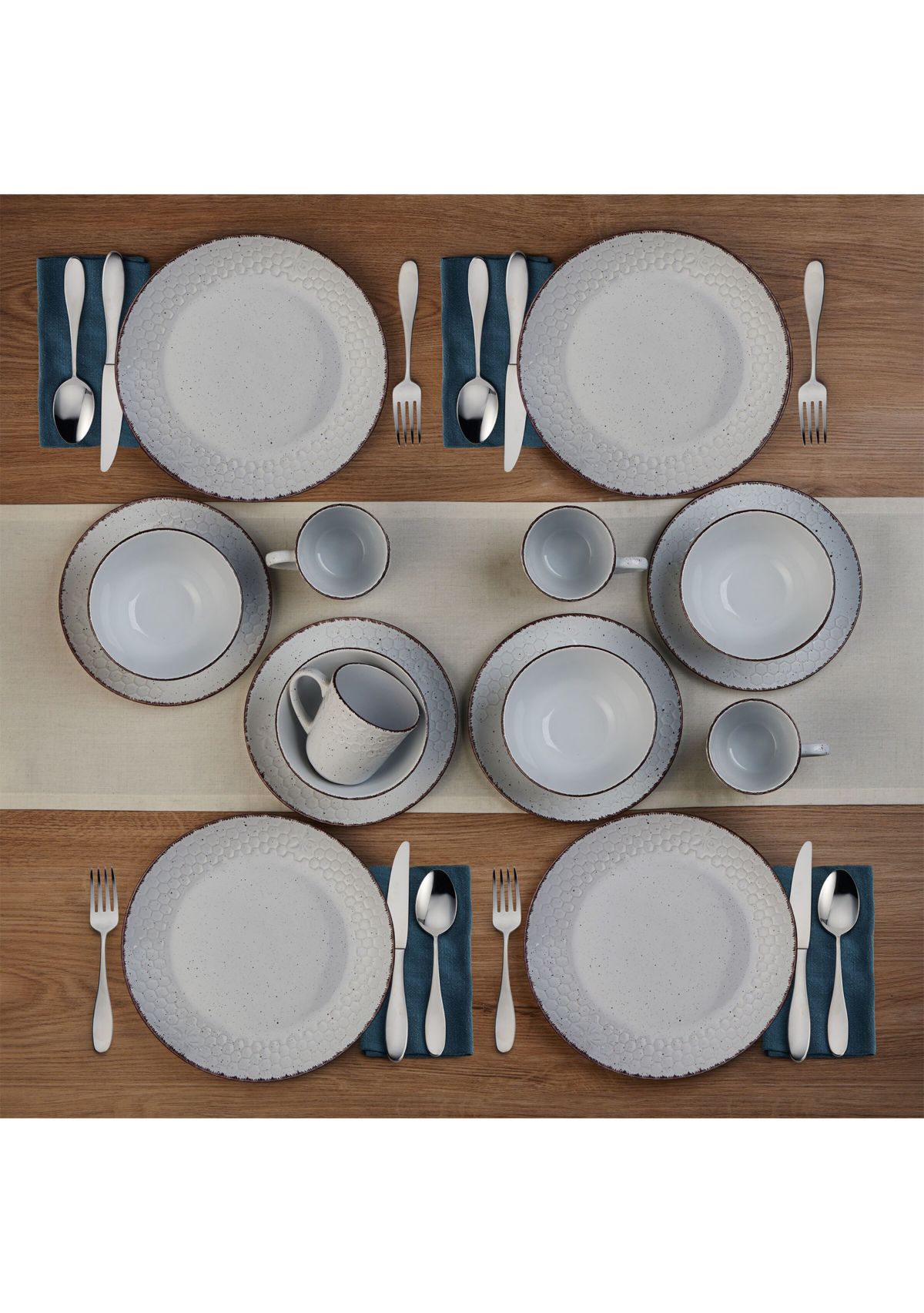 Bumble Bee 16 Piece Dinnerware Set, Service For 4