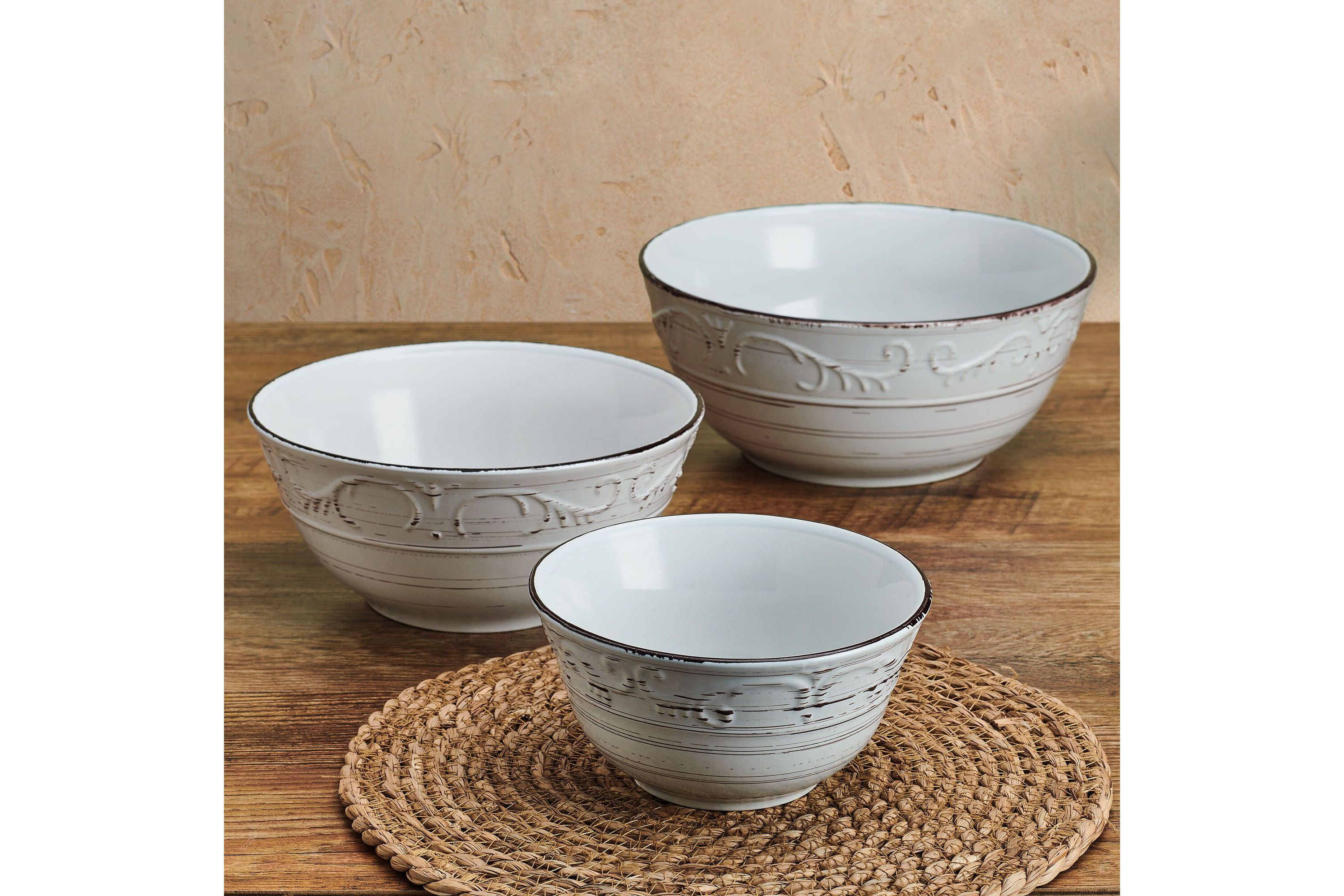 Trellis Set of 3 Serving Bowls