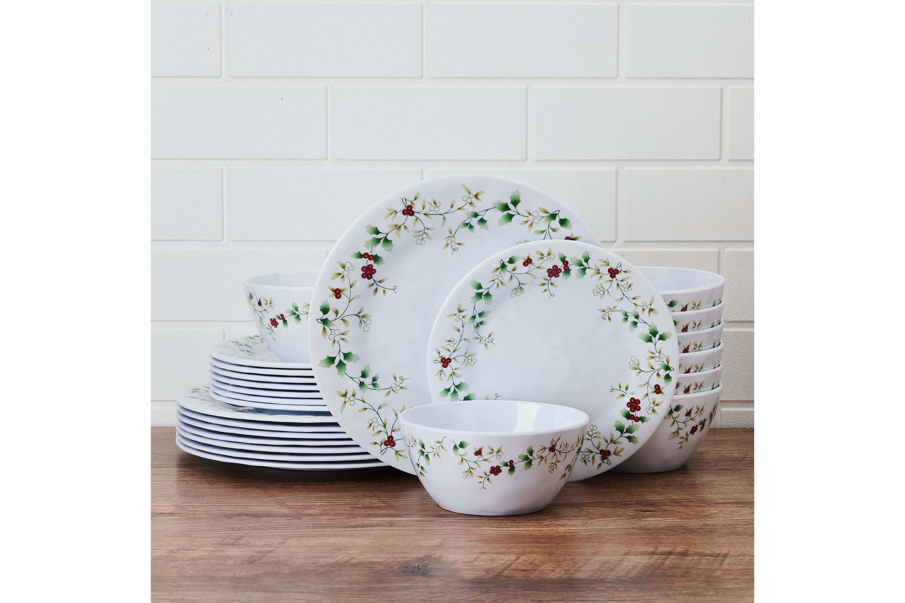 Winterberry Melamine 24-pc Dinnerware Set, Service for 6