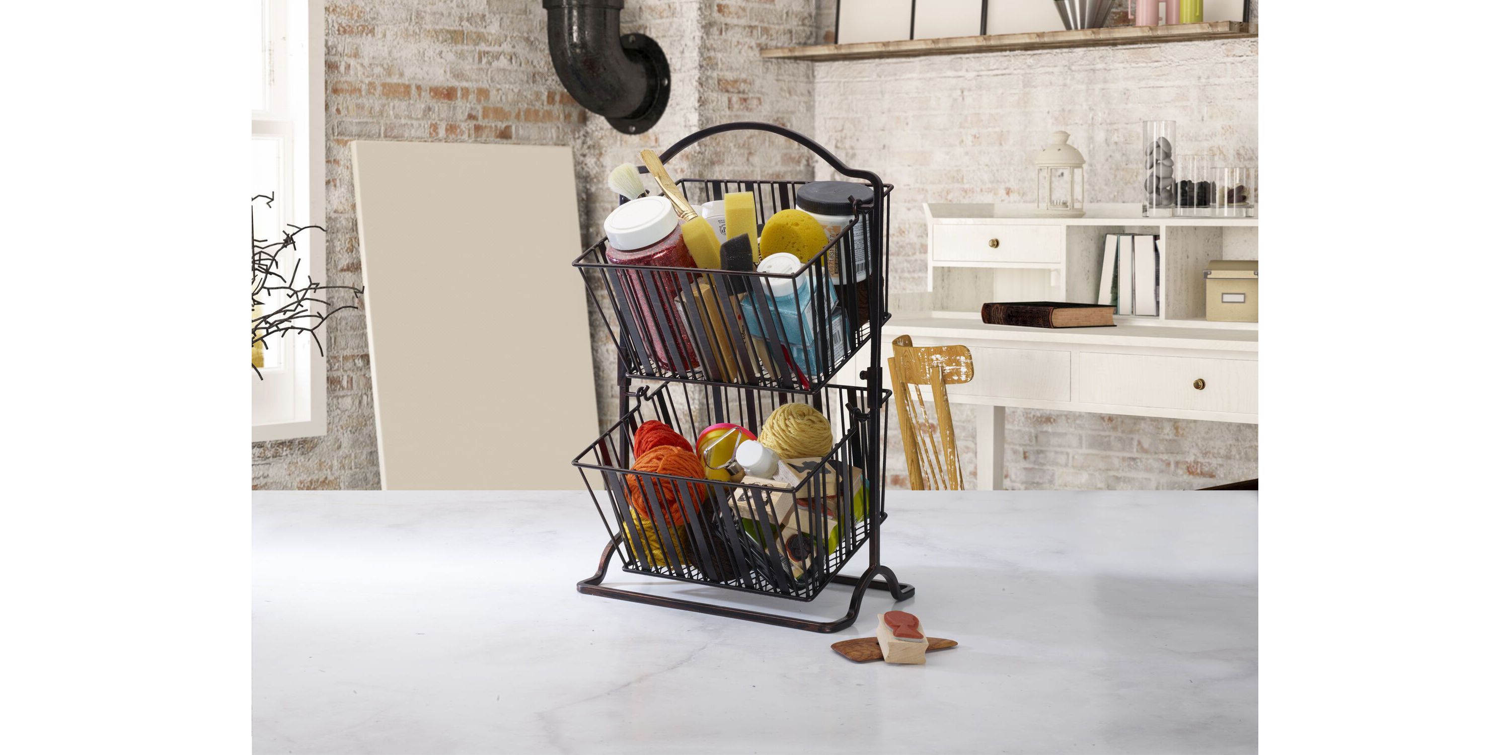 Band and Stripe 2-Tier Hanging Basket