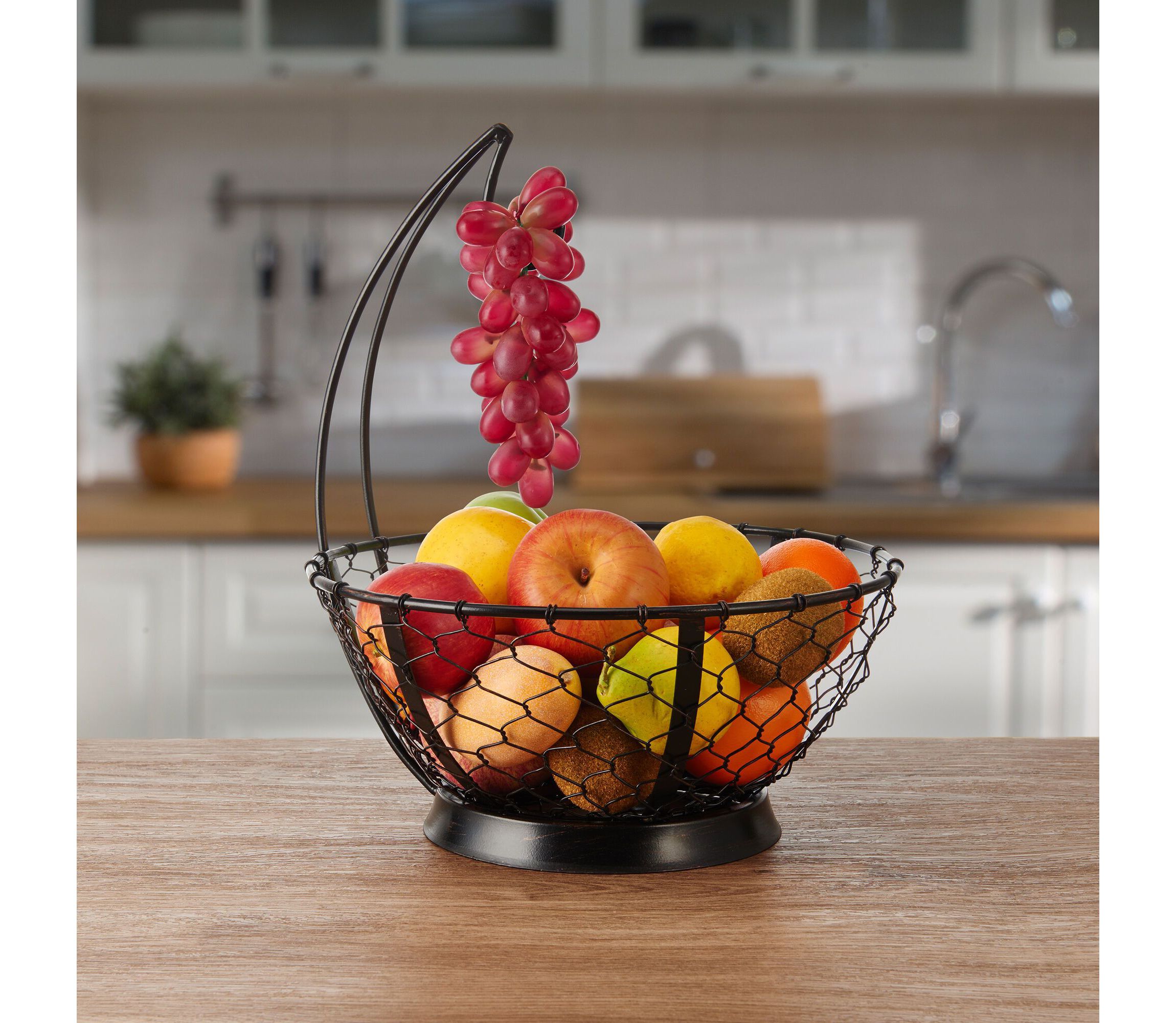 Farmers Market Fruit Basket with Banana Hook