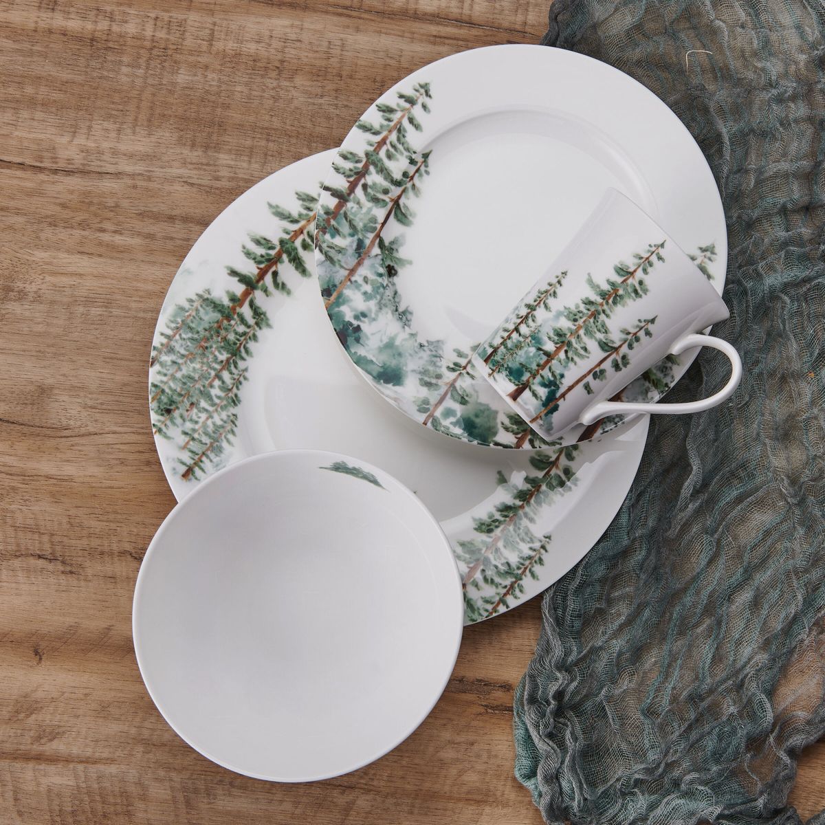 Watercolor Forest Bone China 16 Piece Dinnerware Set, Service for 4, White