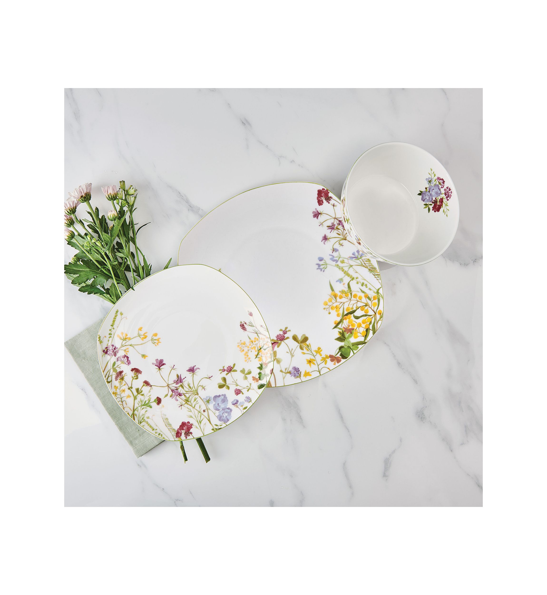 Wildflower Garden 12 Piece Dinnerware Set