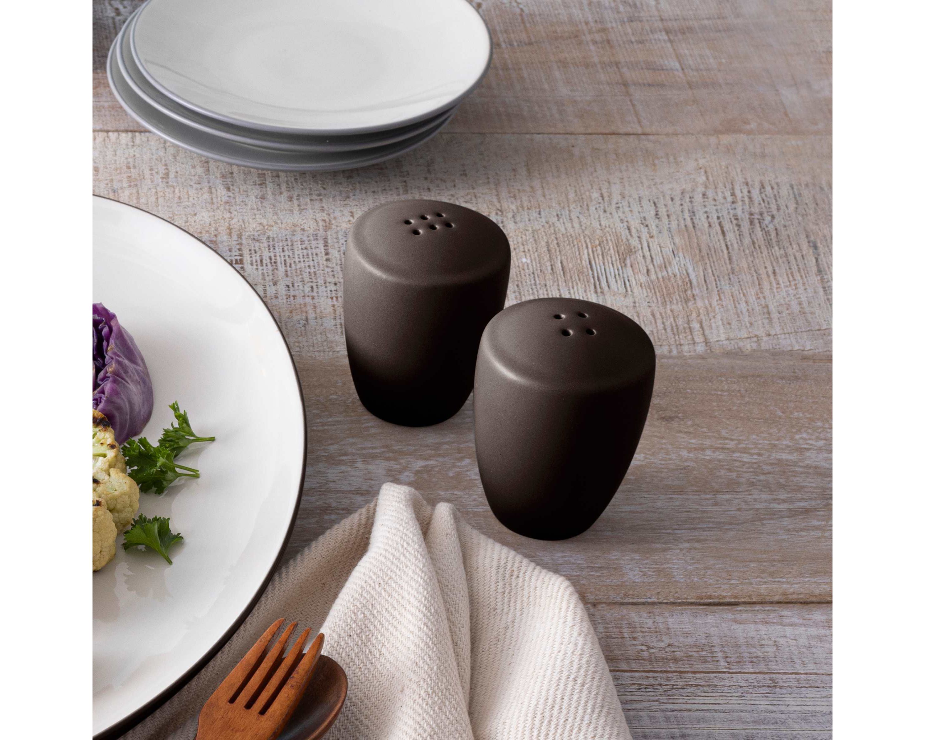 Colorwave Salt & Pepper, 3-3/8"