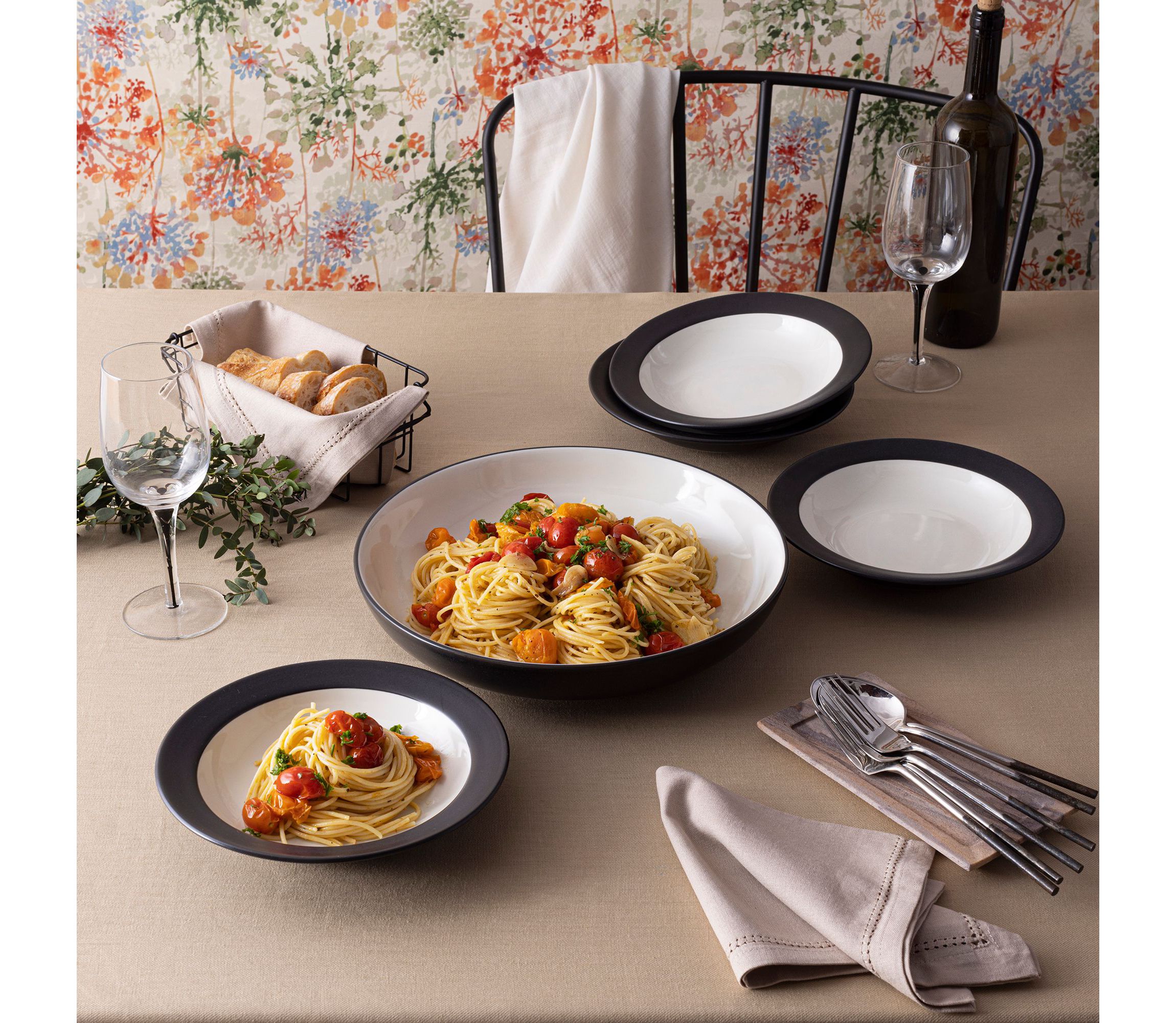 Colorwave Graphite 5-Piece Pasta Salad Set