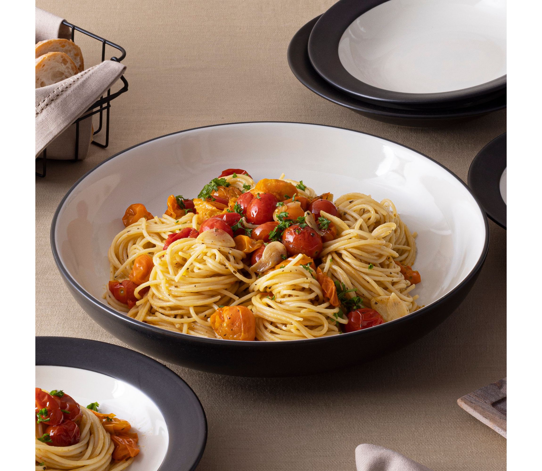 Colorwave Graphite 5-Piece Pasta Salad Set