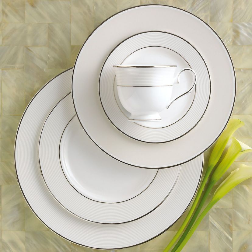 Opal Innocence Stripe&#8482; 5-piece Place Setting