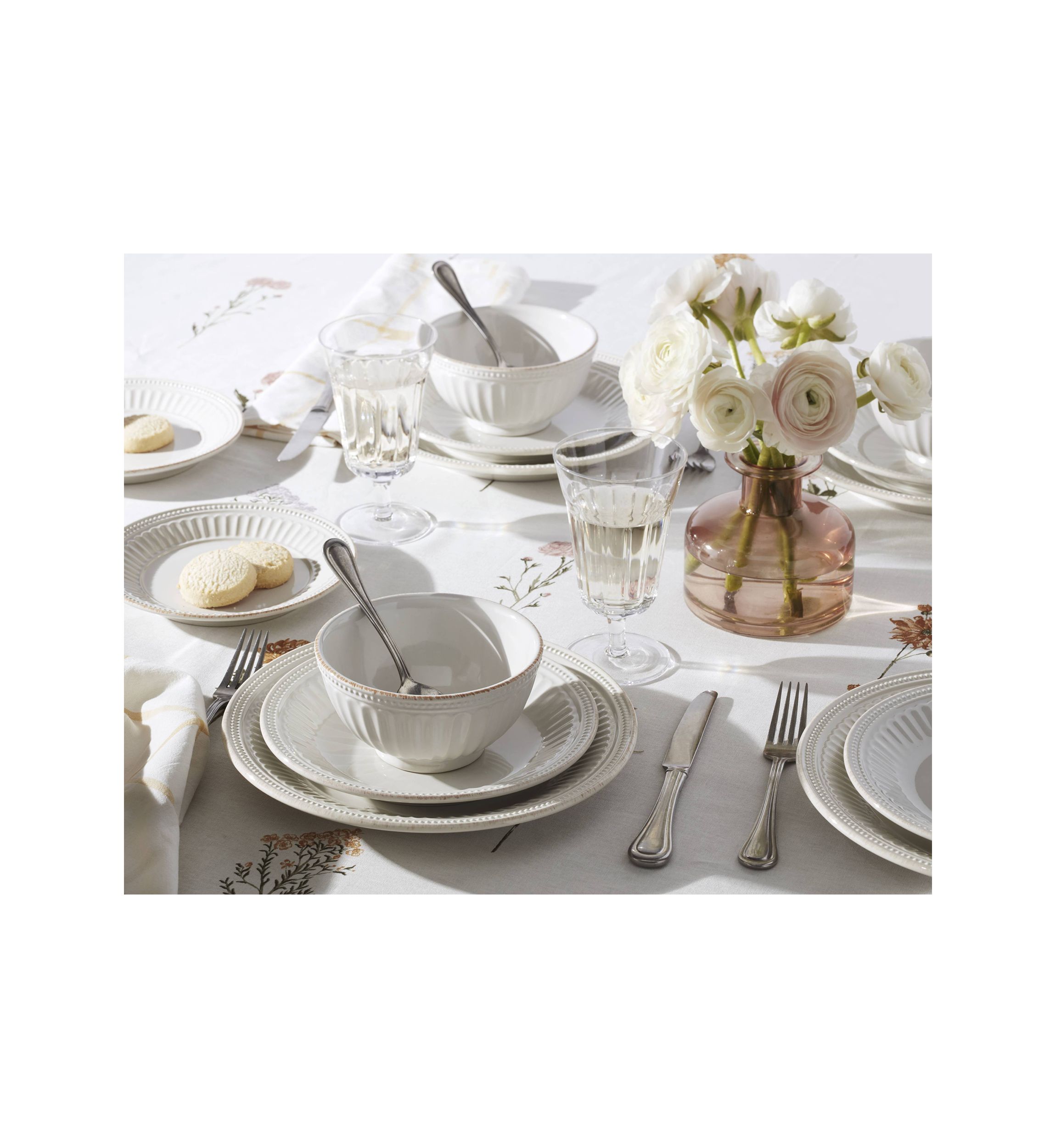 Set of 4 French Perle Groove Dinner Plates