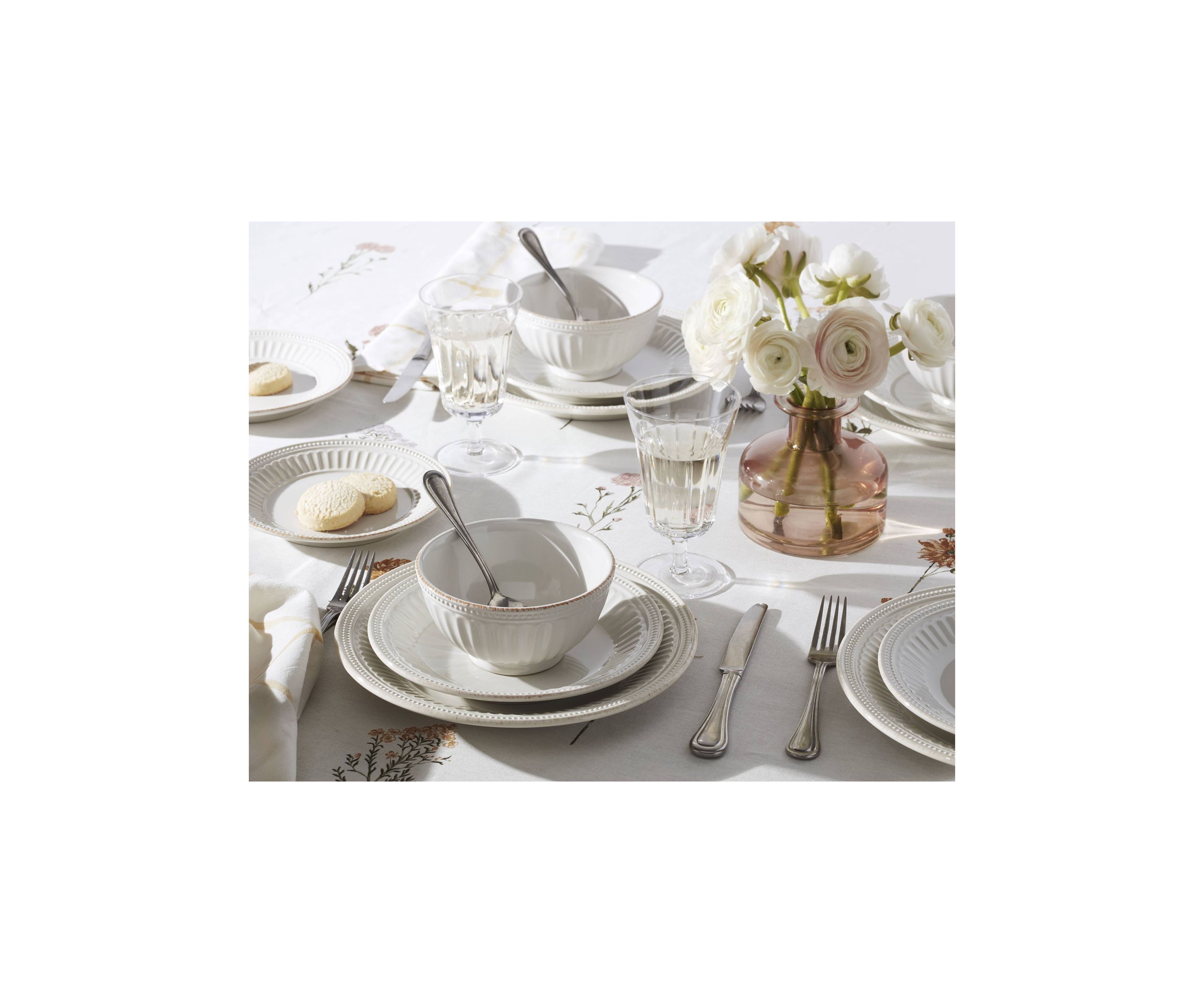Set of 4 French Perle Groove Dinner Plates
