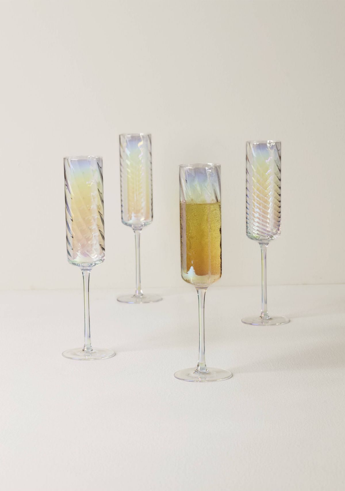 Tuscany Classics Iridescent Flute Glasses - Set of 4