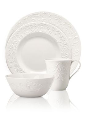 Lenox opal innocence carved hotsell 20 piece dinnerware set