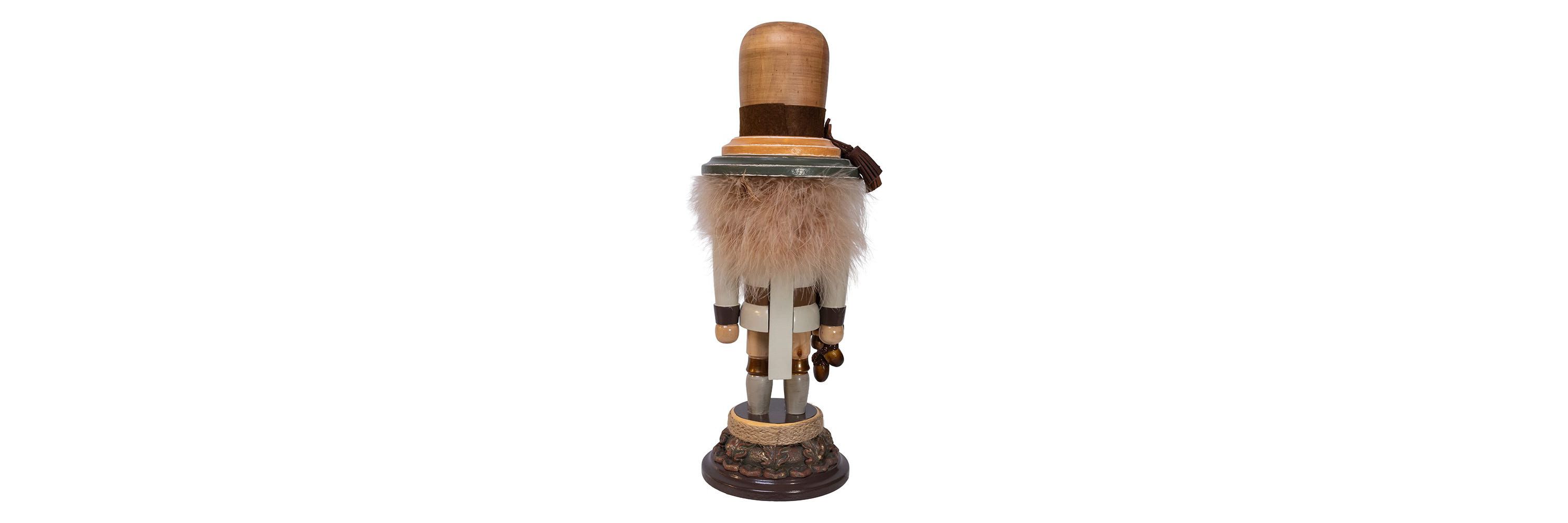 15-Inch Hollywood Nutcrackers Natural Nutcracker