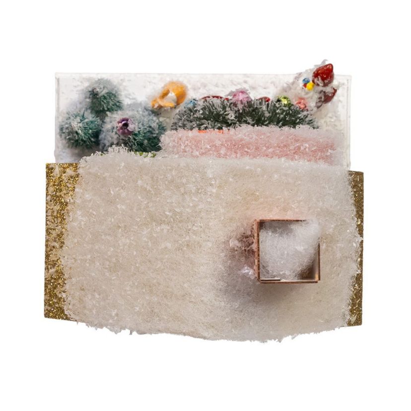 7.5-Inch Battery Operated LED Lighted Green Paper House Table Piece