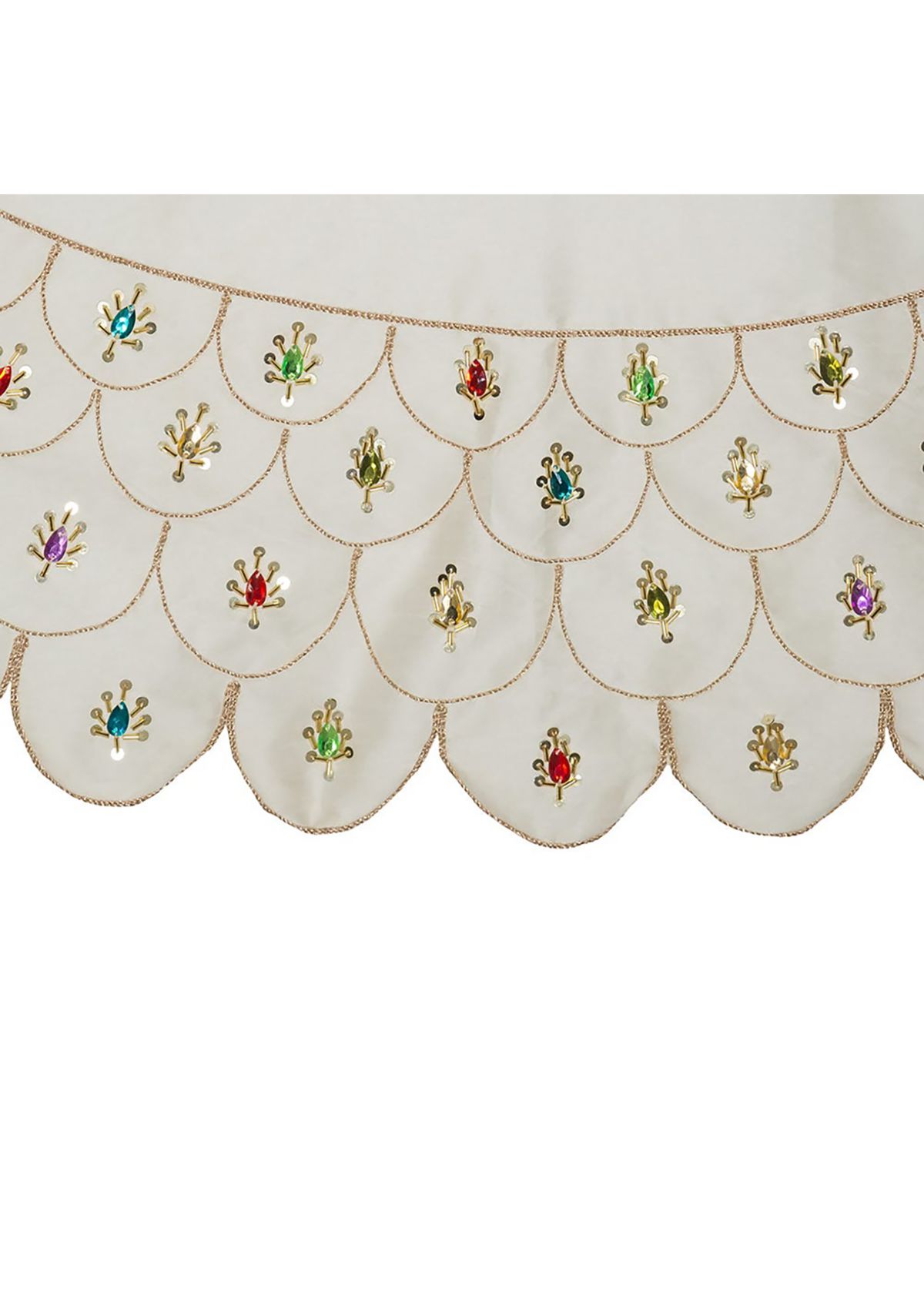 Ivory Embossed Tree Skirt