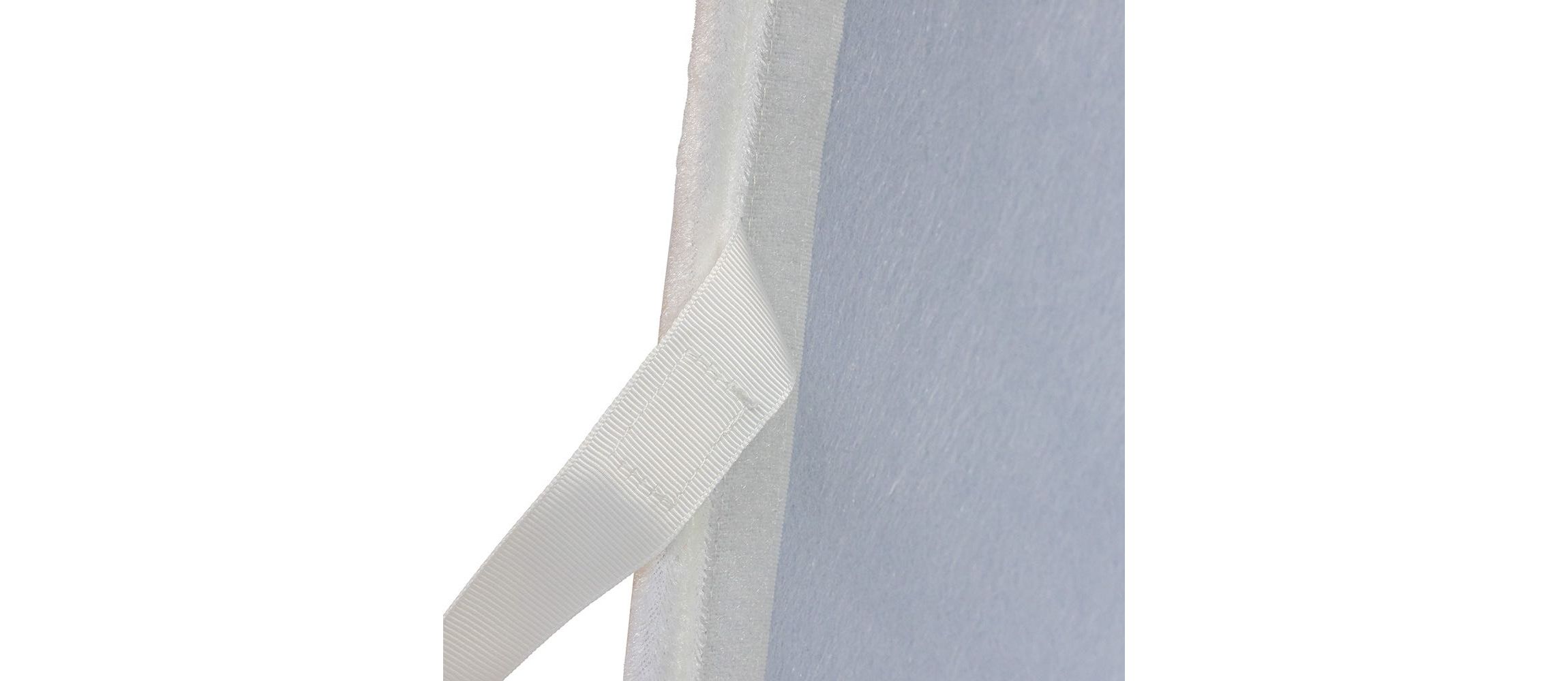 10 by 24-Inch White Fur Tree Collar
